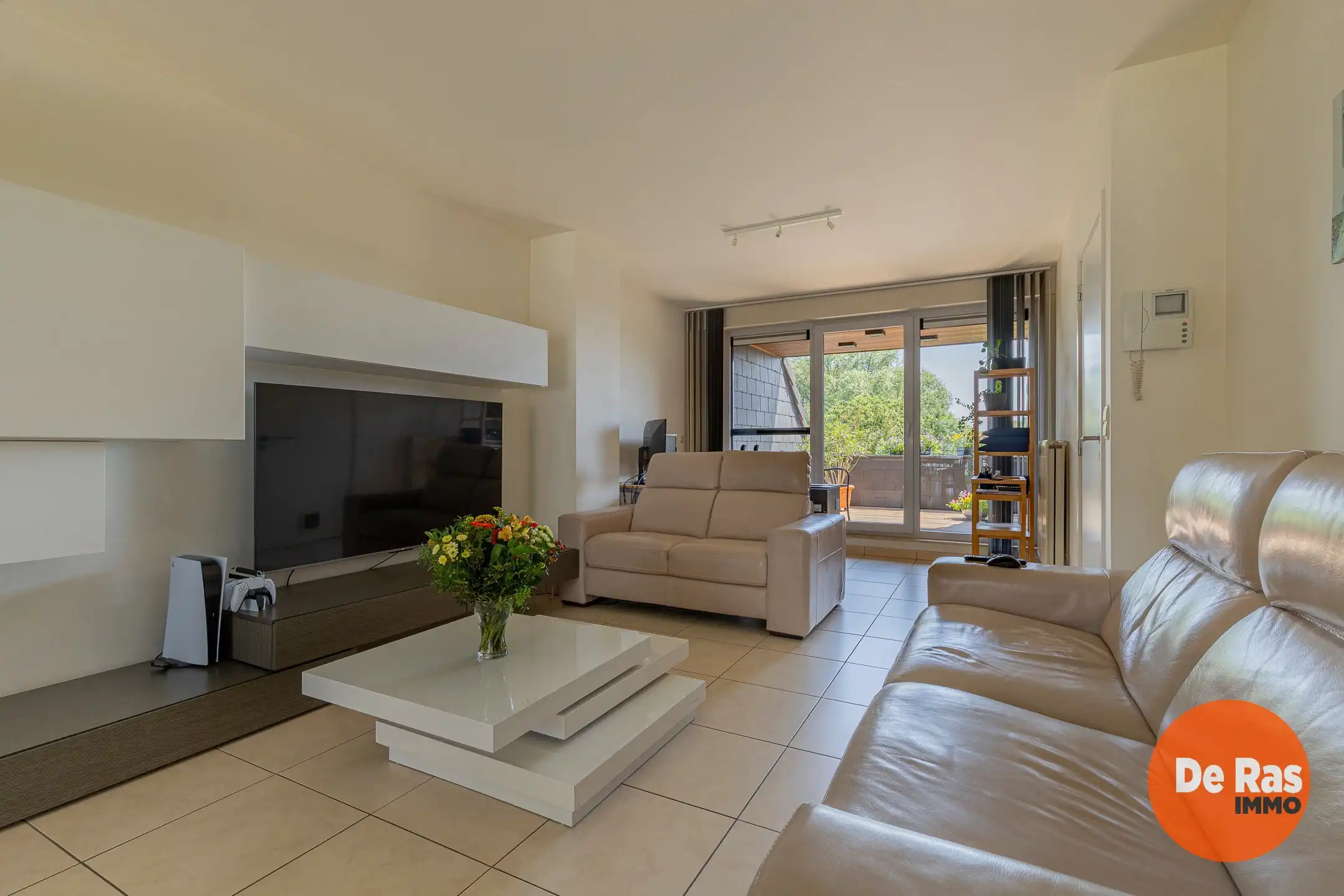 DENDERHOUTEM - Duplex op zeer centrale ligging! foto 2