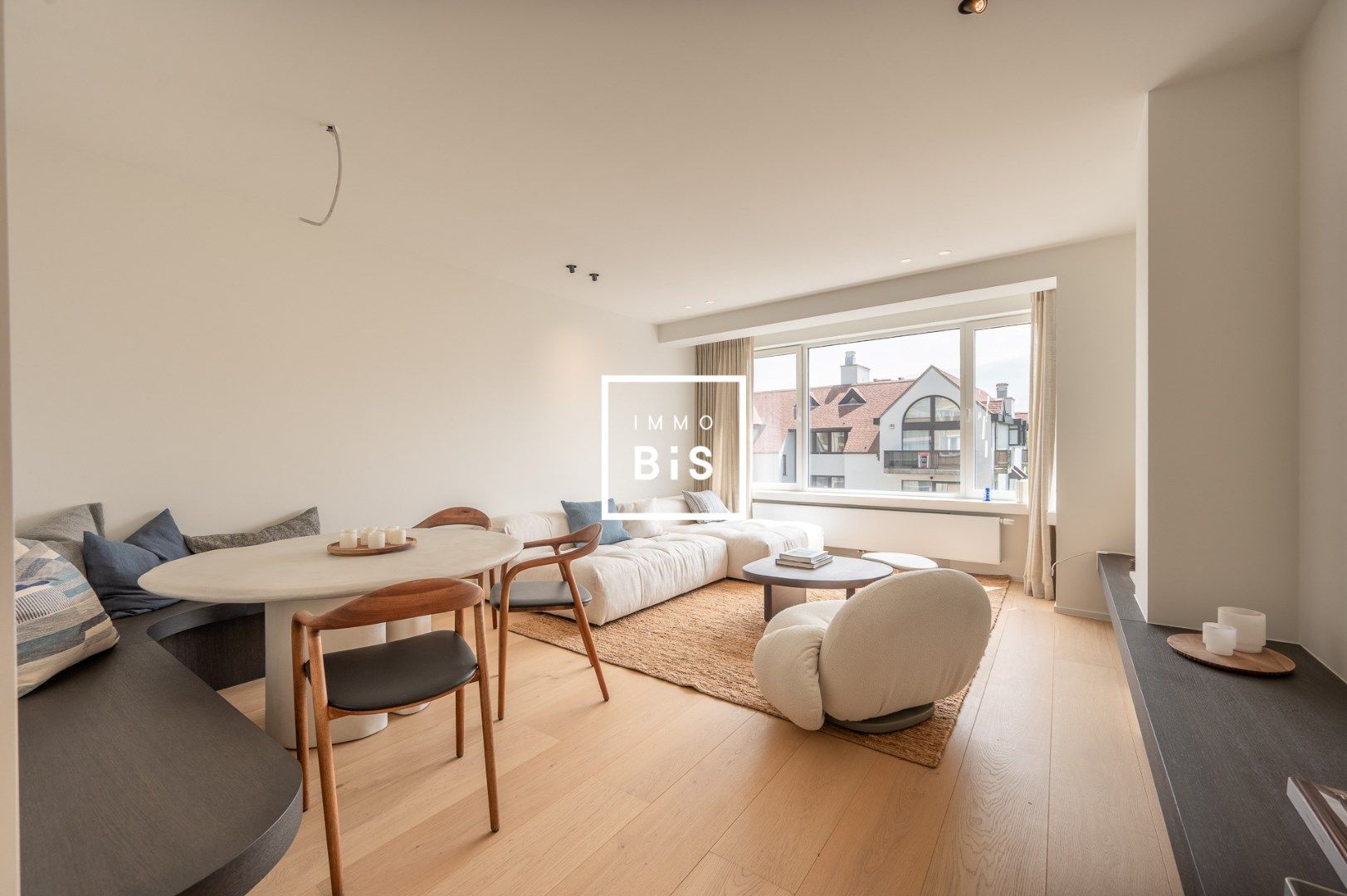 Prachtig gerenoveerd en zonovergoten appartement op toplocatie in het Zoute foto 16