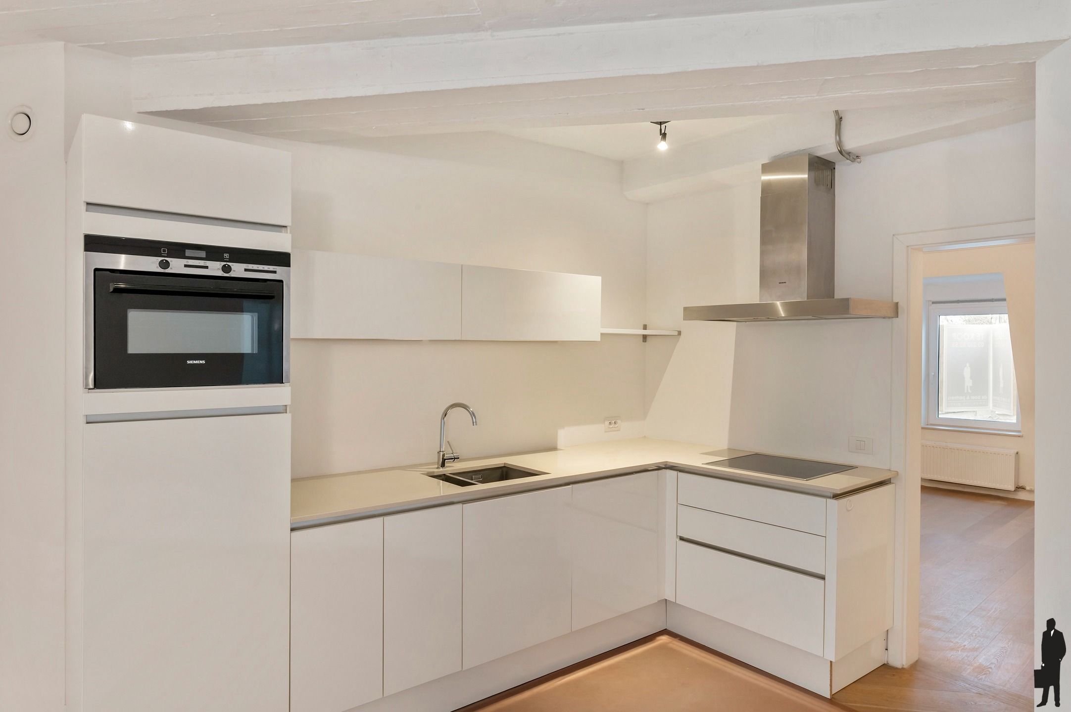 Lichtrijk appartement met terras in het centrum van Antwerpen foto 6