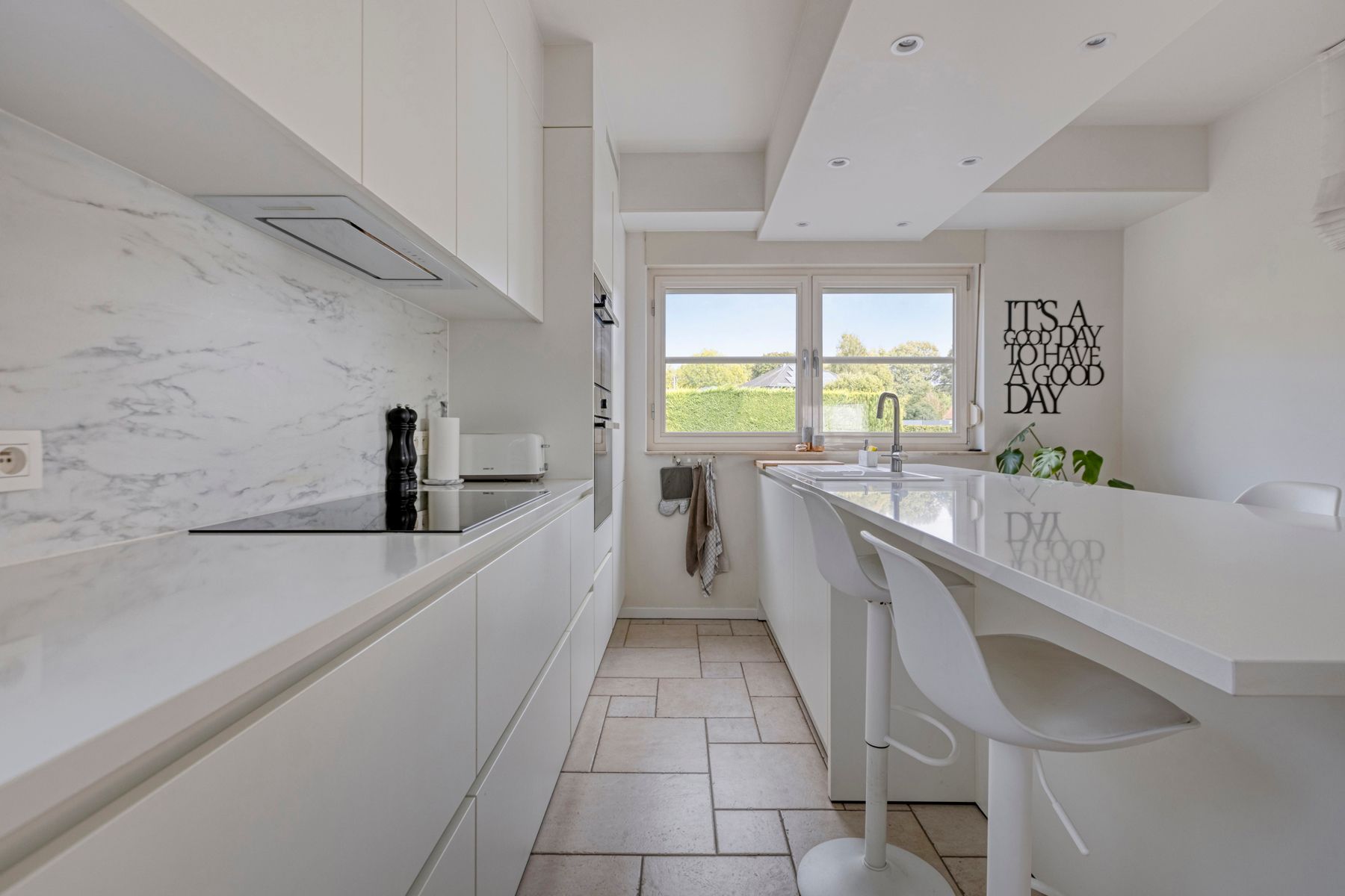 Vrijstaande en instapklare woning in Opoeteren foto 11