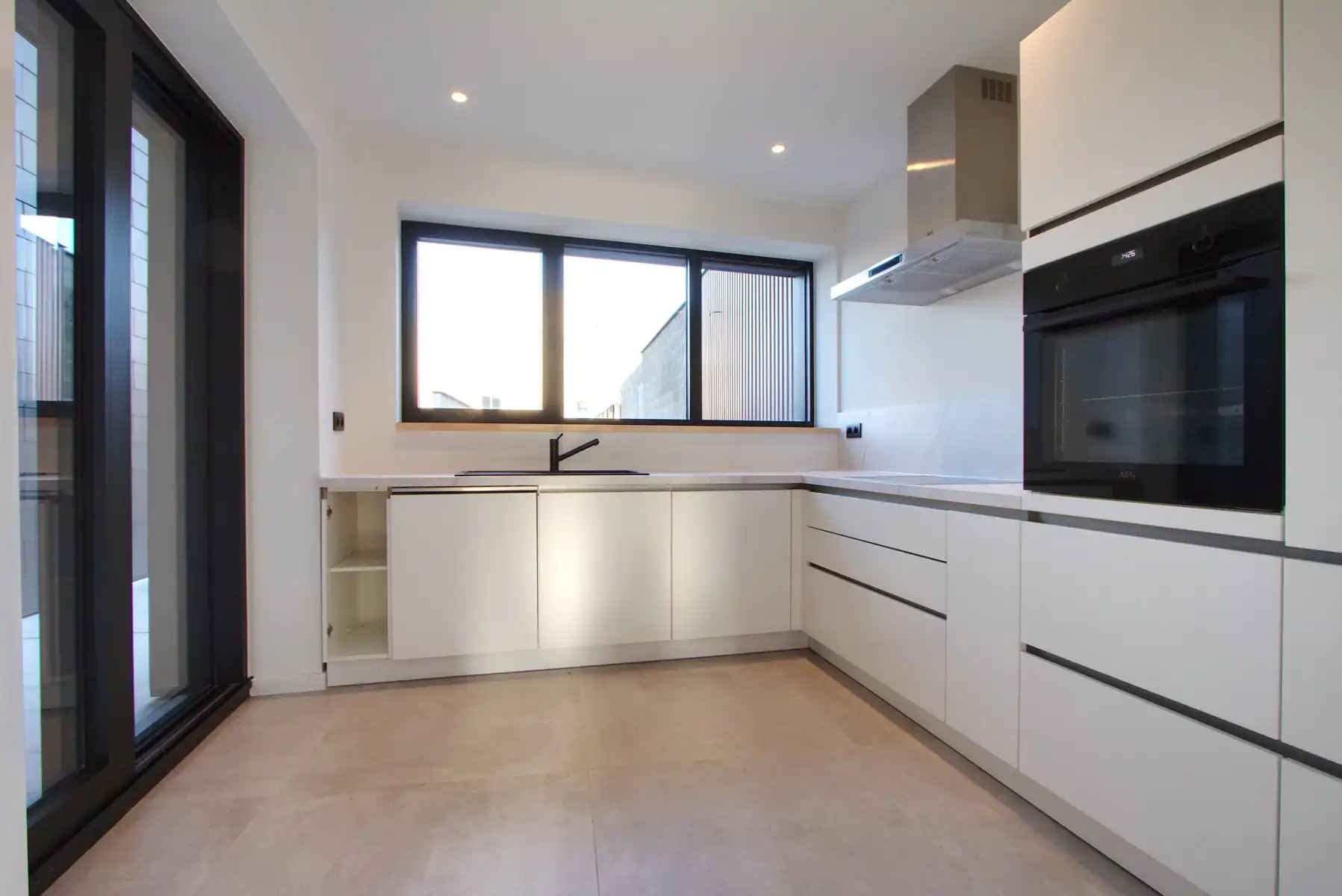 WONING - RENOV - 3 SLK - TERRAS - TUIN - PARKING - CENTRUM foto 7