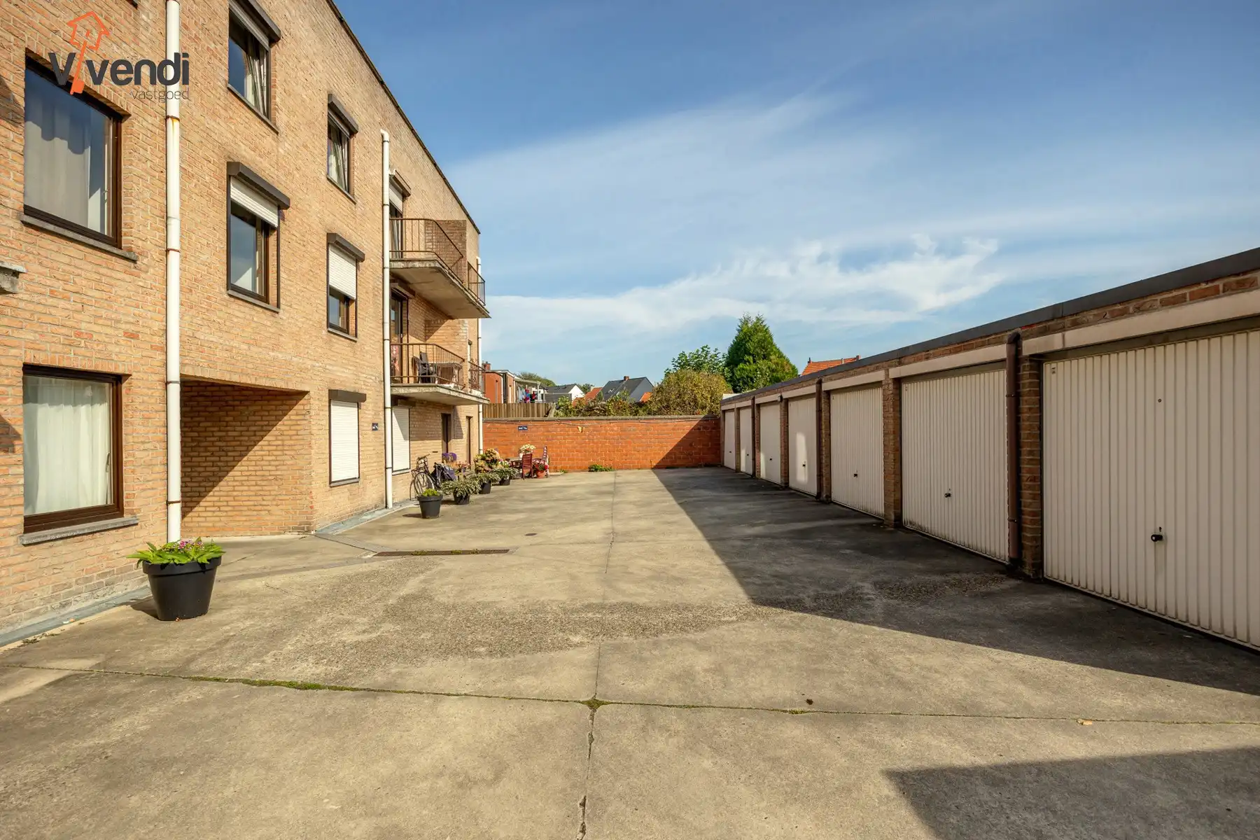 Ruim(120m²) 2 slpk appartement inclusief garagebox. foto 13