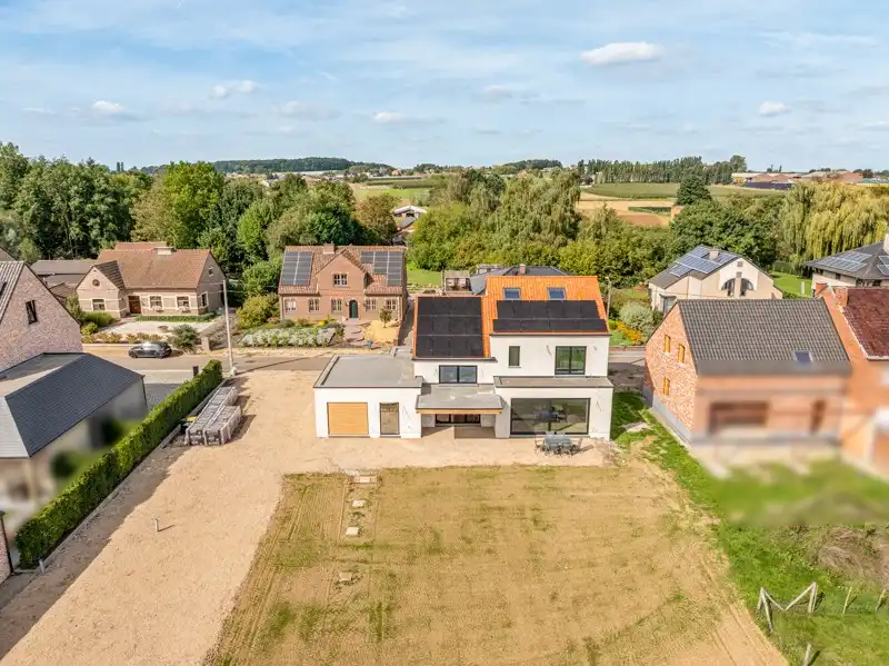 Volledig gerenoveerd landhuis gelegen op 34are foto 21