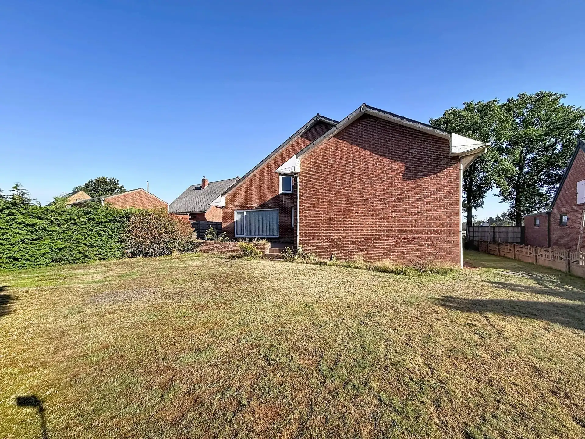 Charmante split-level woning op een ruim en zuidgericht perceel van 1.276 m² foto 35