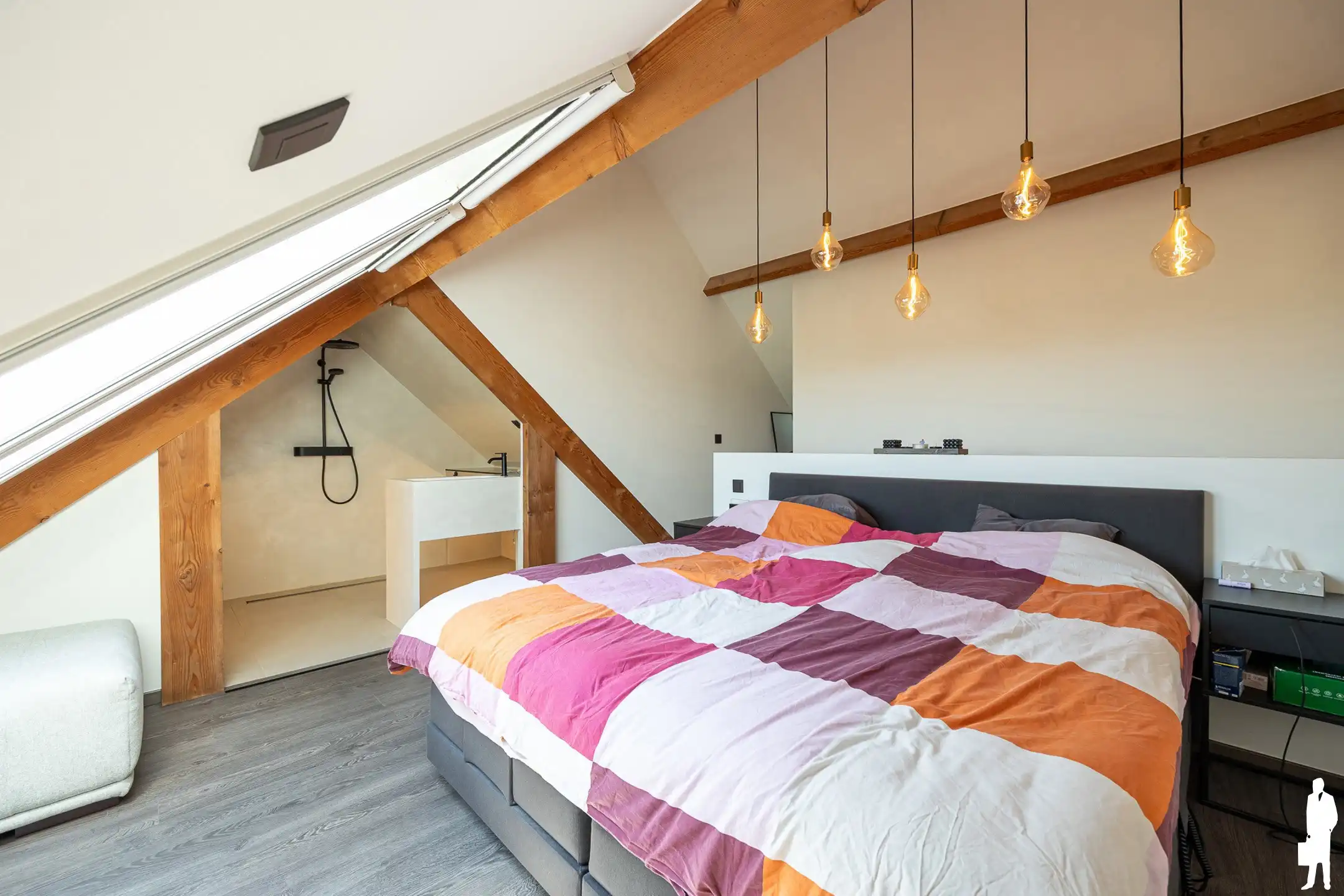 Luxueuze open bebouwing met 4 slpk, 2 badkamers en garage foto 15