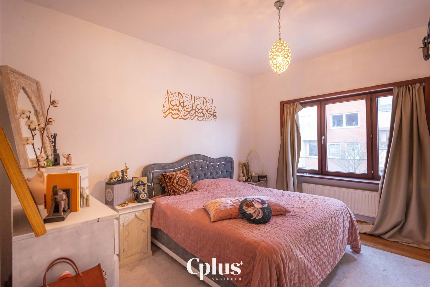 Ruim 3 slaapkamer appartement nabij Gent Sint-Pieters foto 13