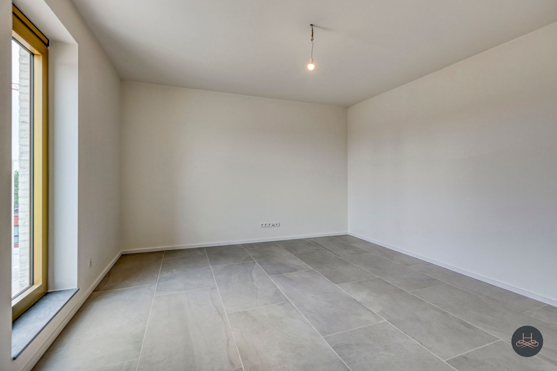 Uniek, ruim dakappartement met staanplaats en zicht op groen foto 5