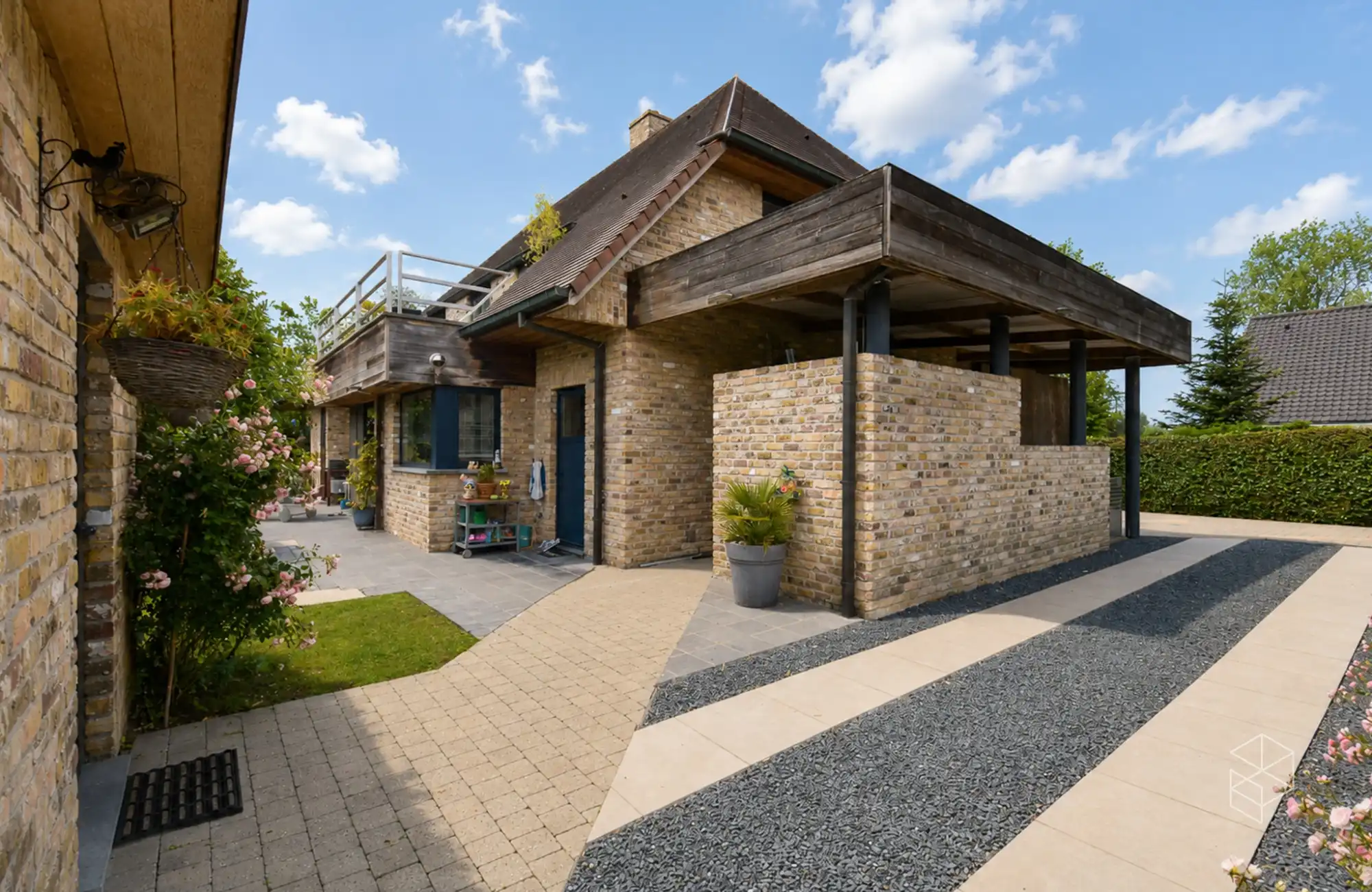 Ruime en karaktervolle woning op 926 m² centraal gelegen te Jabbeke foto 15