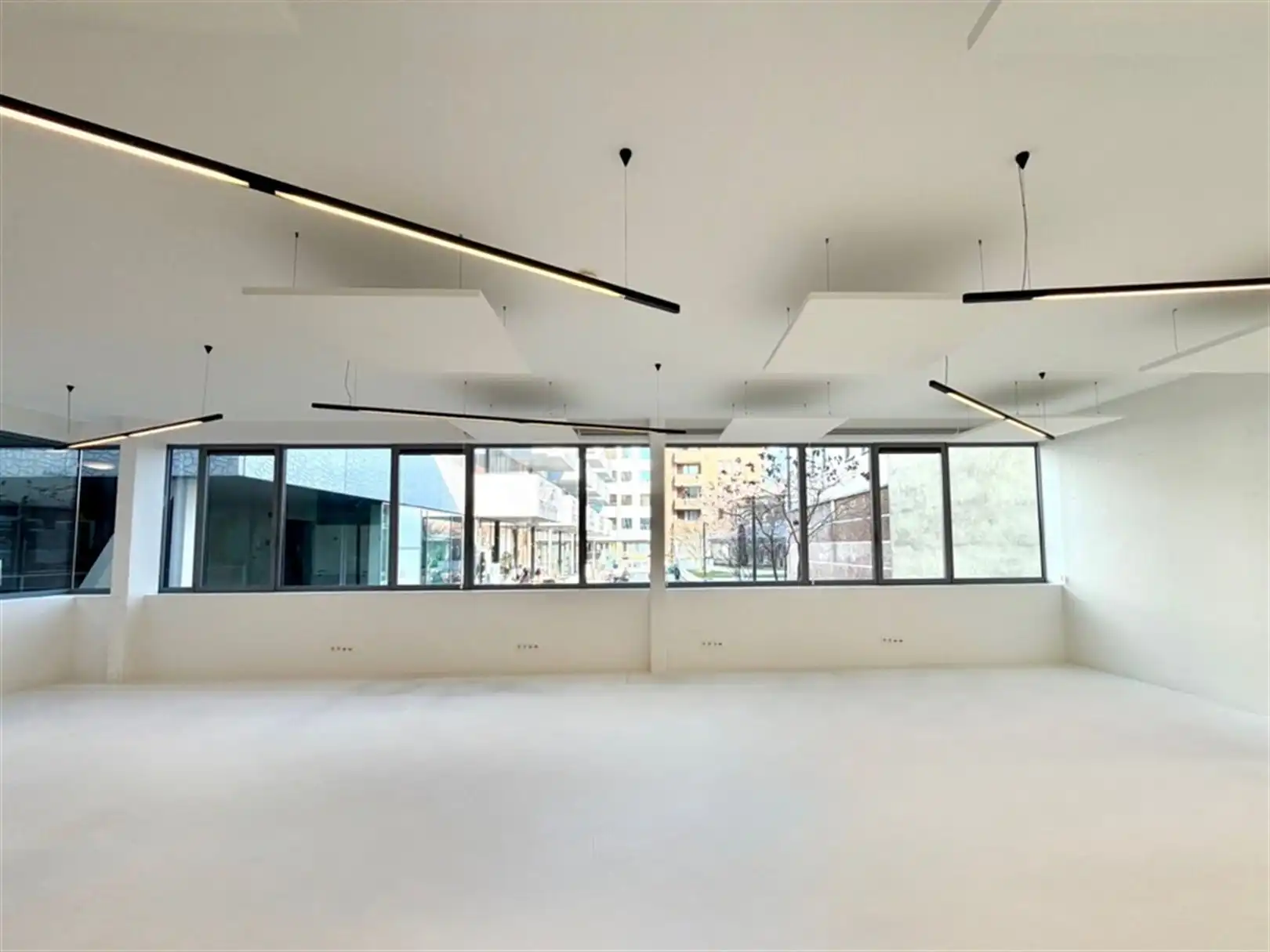 Kantoorgebouw foto 10