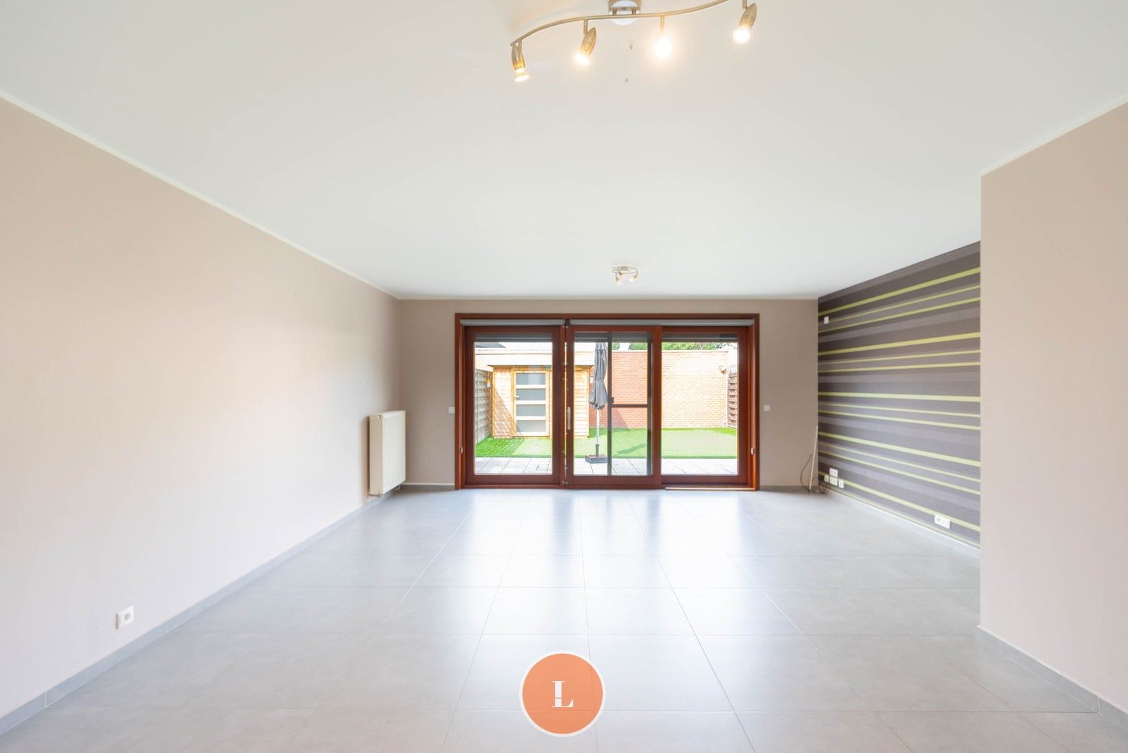 Instapklare woning met 3 slaapkamers en garage in Menen! foto 2