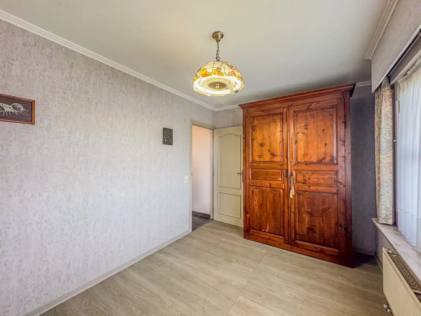 Ruime villa met 3 slaapkamers, ruime garage en tuin. foto 15