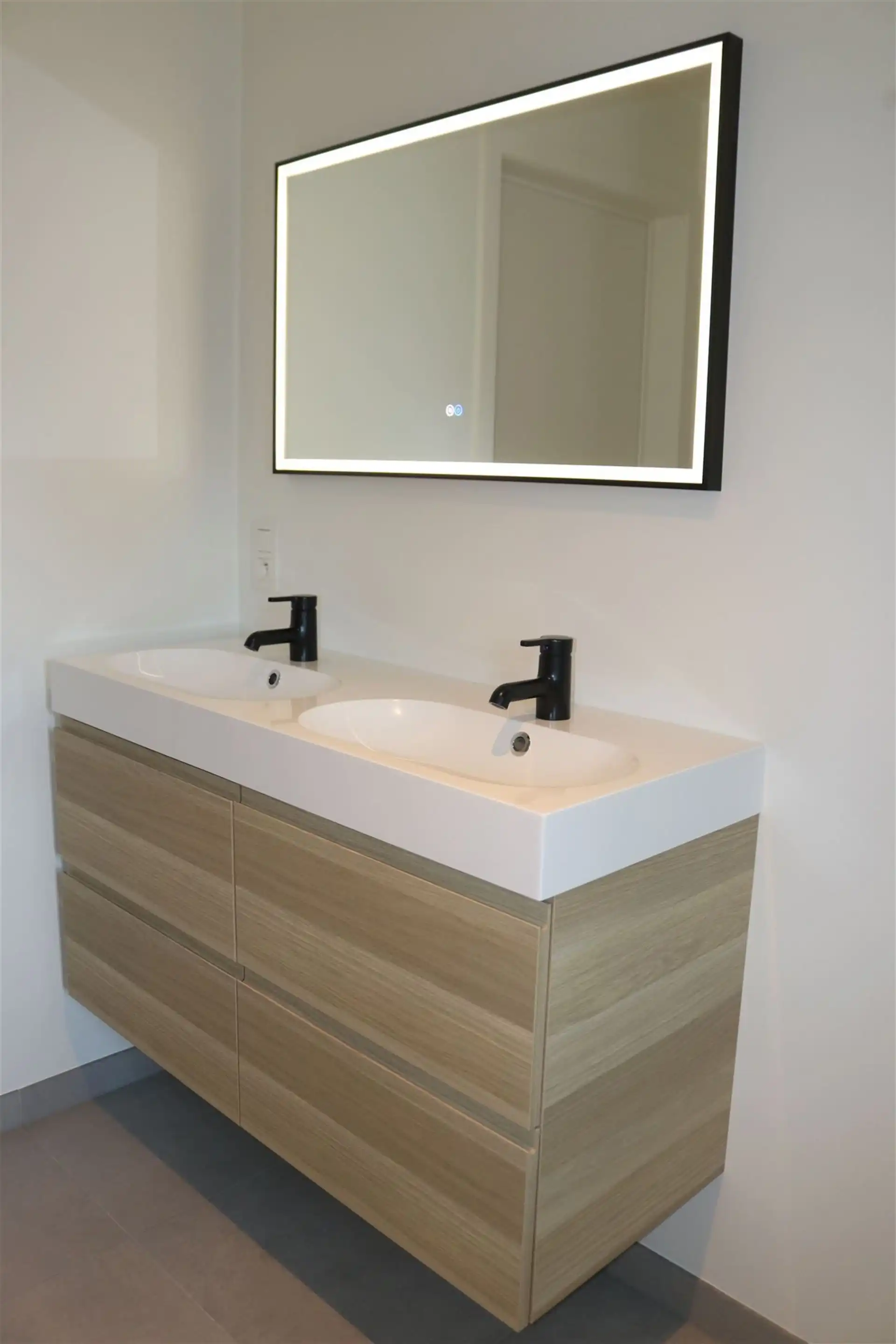 Appartement met 1 slaapkamer en groot terras foto 16