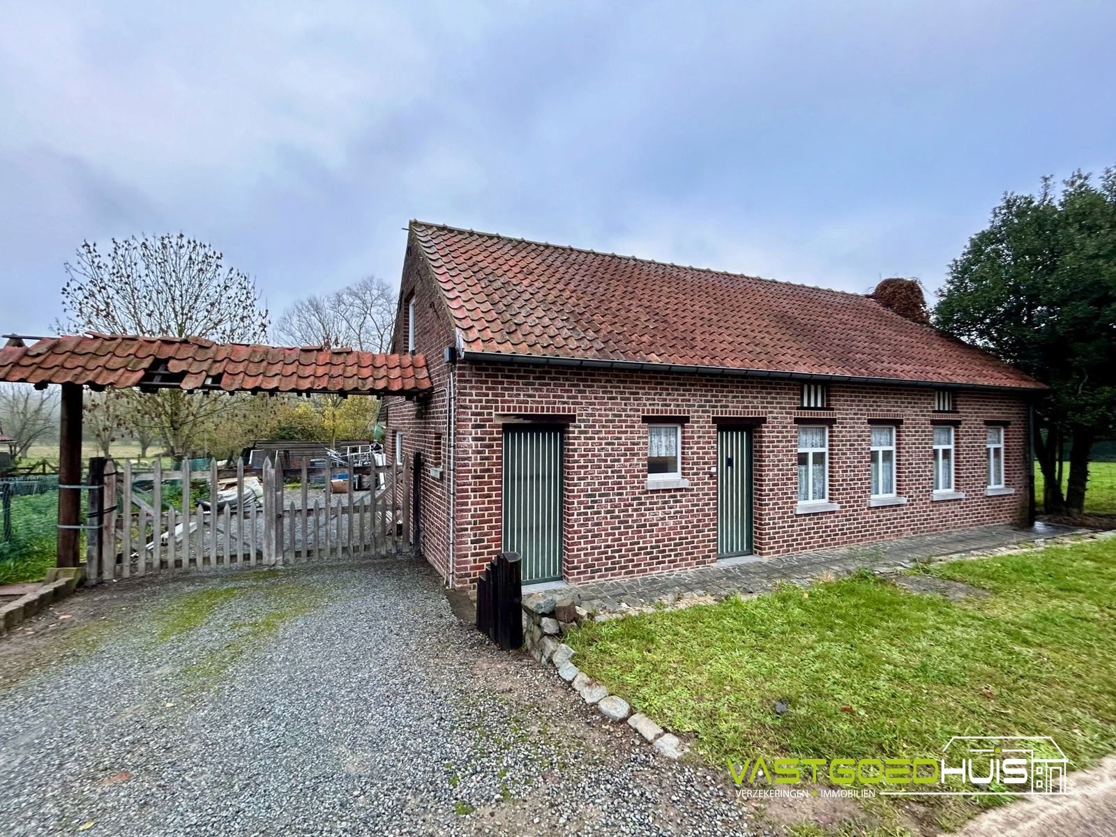 Charmante boerderij-hoeve te koop op een terrein van 22a85ca foto 4