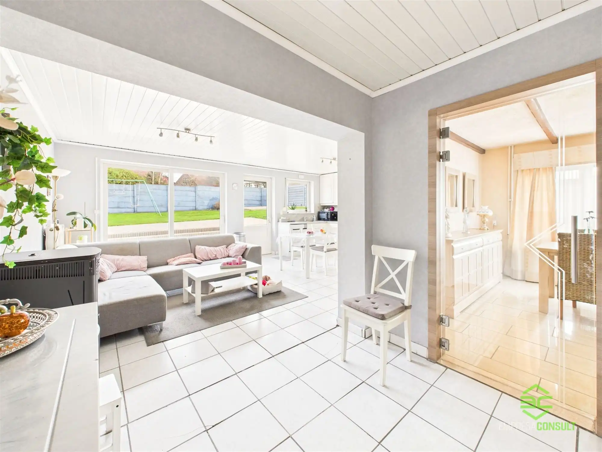 Gezinswoning met 3 slpk op 10a68ca in het centrum! foto 6