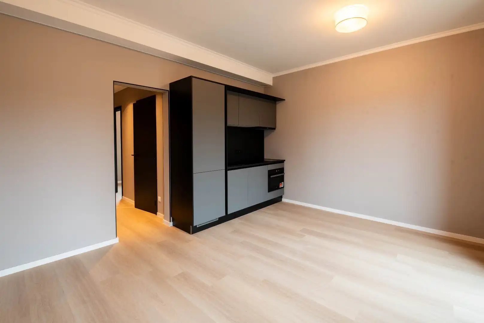 Gezellig appartement in rustige  woonwijk foto 2