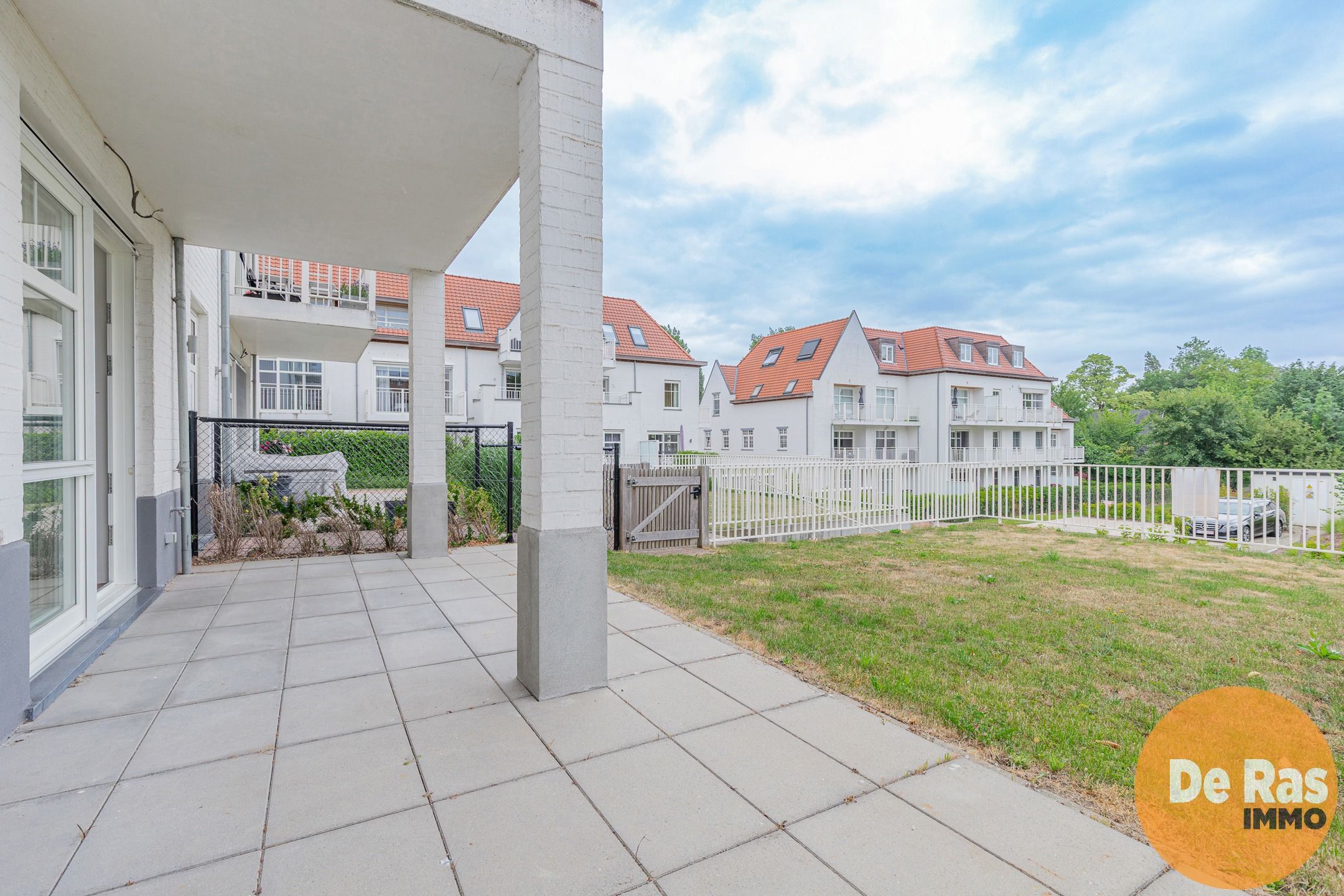 HAALTERT -  Recent gelijkvloersappartement met terras en tuin foto 13