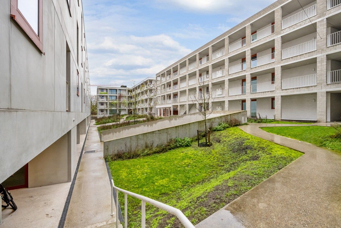 Mooi nieuwbouwappartement met prachtig zicht op het water foto 16
