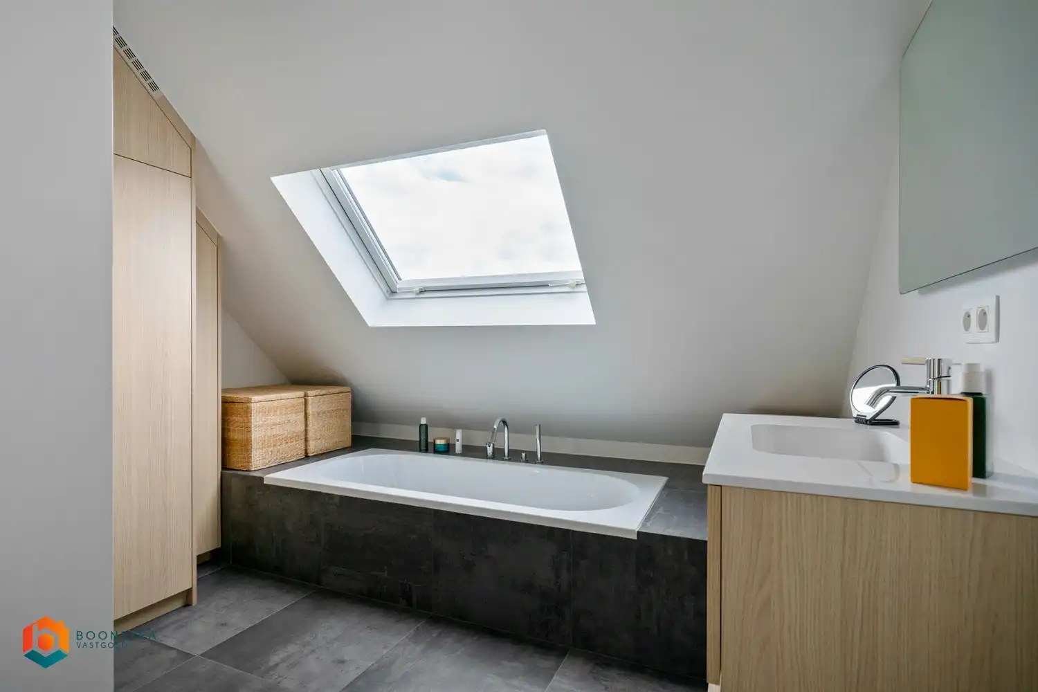Energiezuinig appartement met 3 slpkrs, 2 terrassen en garagebox te Heist-op-den-Berg foto 12