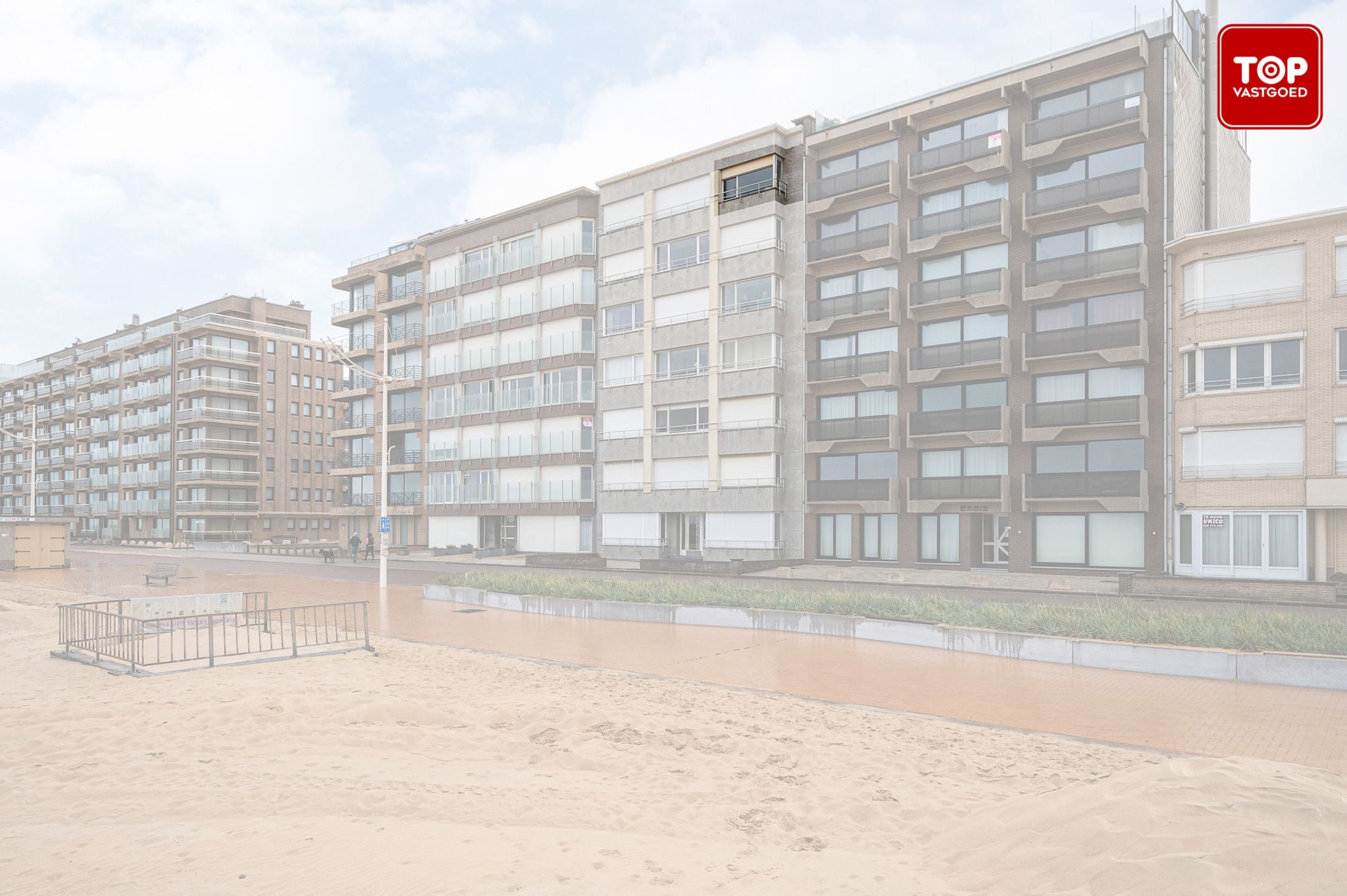 Instapklaar appartement met zeezicht op de zeedijk van koksijde foto 24