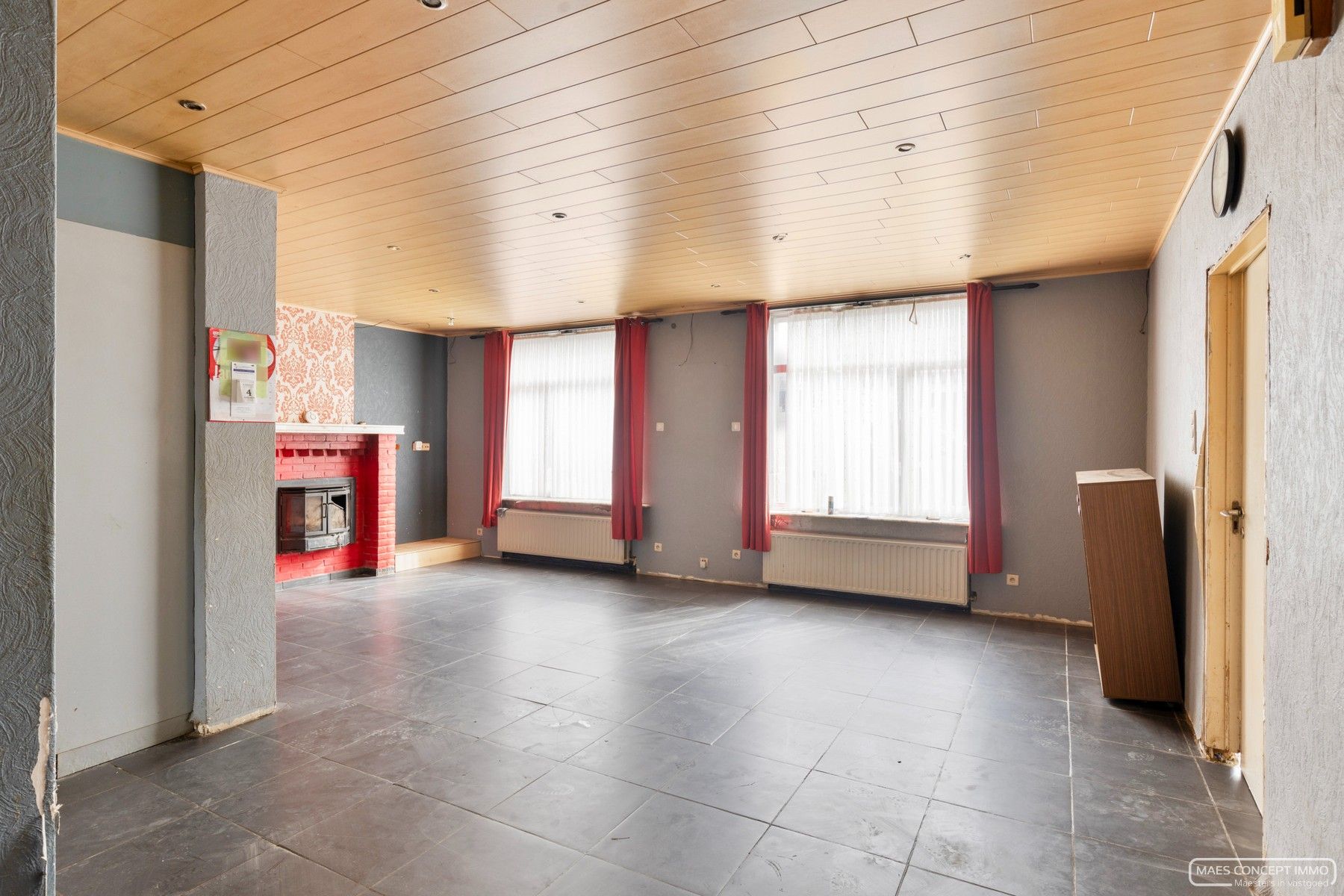 Grote te renoveren woning te koop in Vichte foto 4