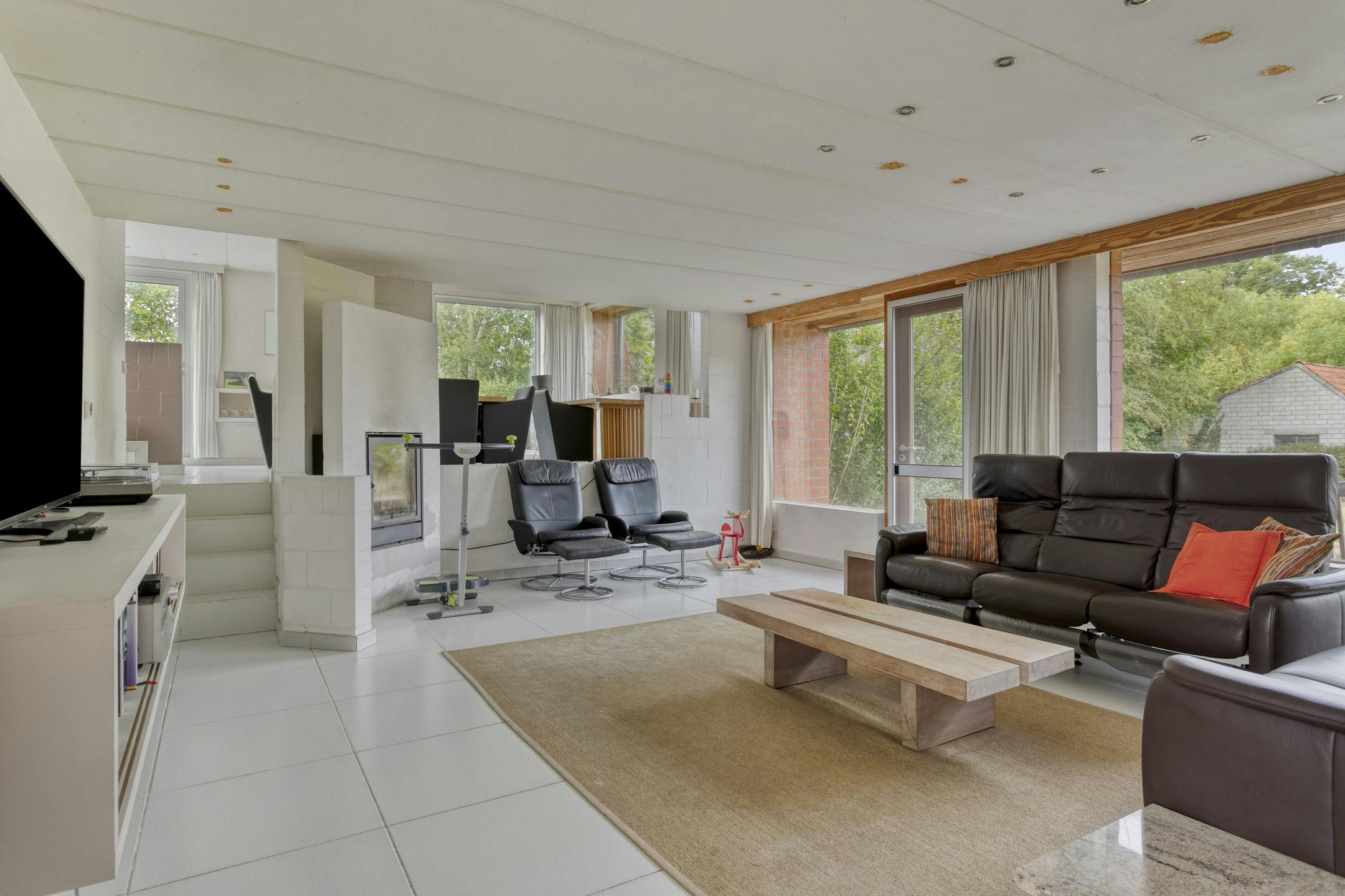 Villa te koop met weide op 3.520m² in Vlamertinge foto 6