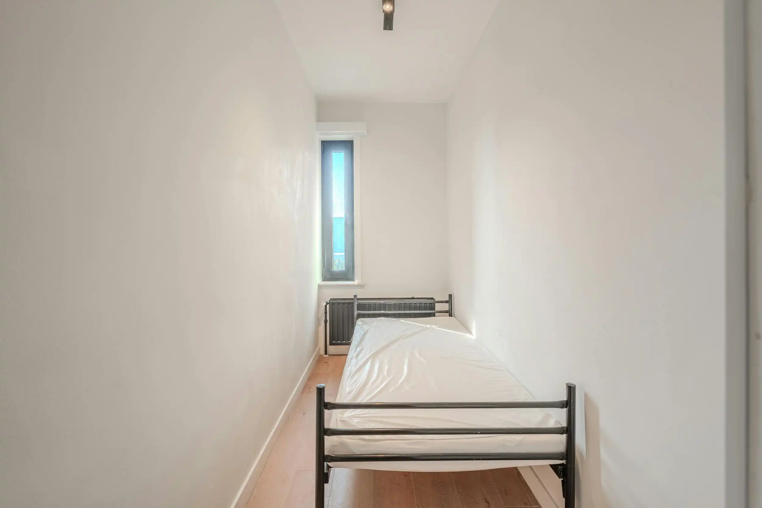 Instapklaar 2-slaapkamer appartement te koop te Oostende foto 10