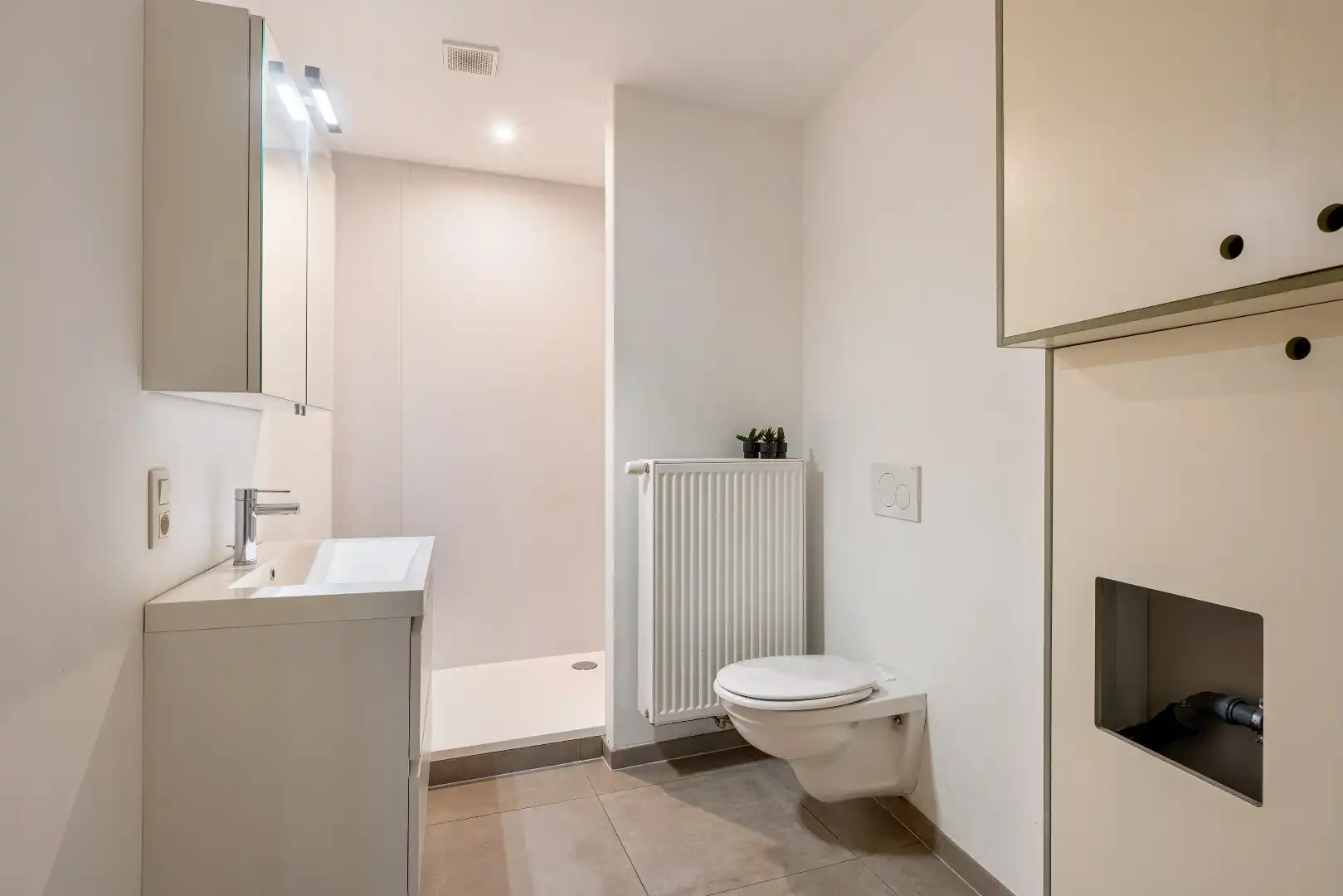 Instapklaar appartement met CENTRUMLIGGING ! foto 9