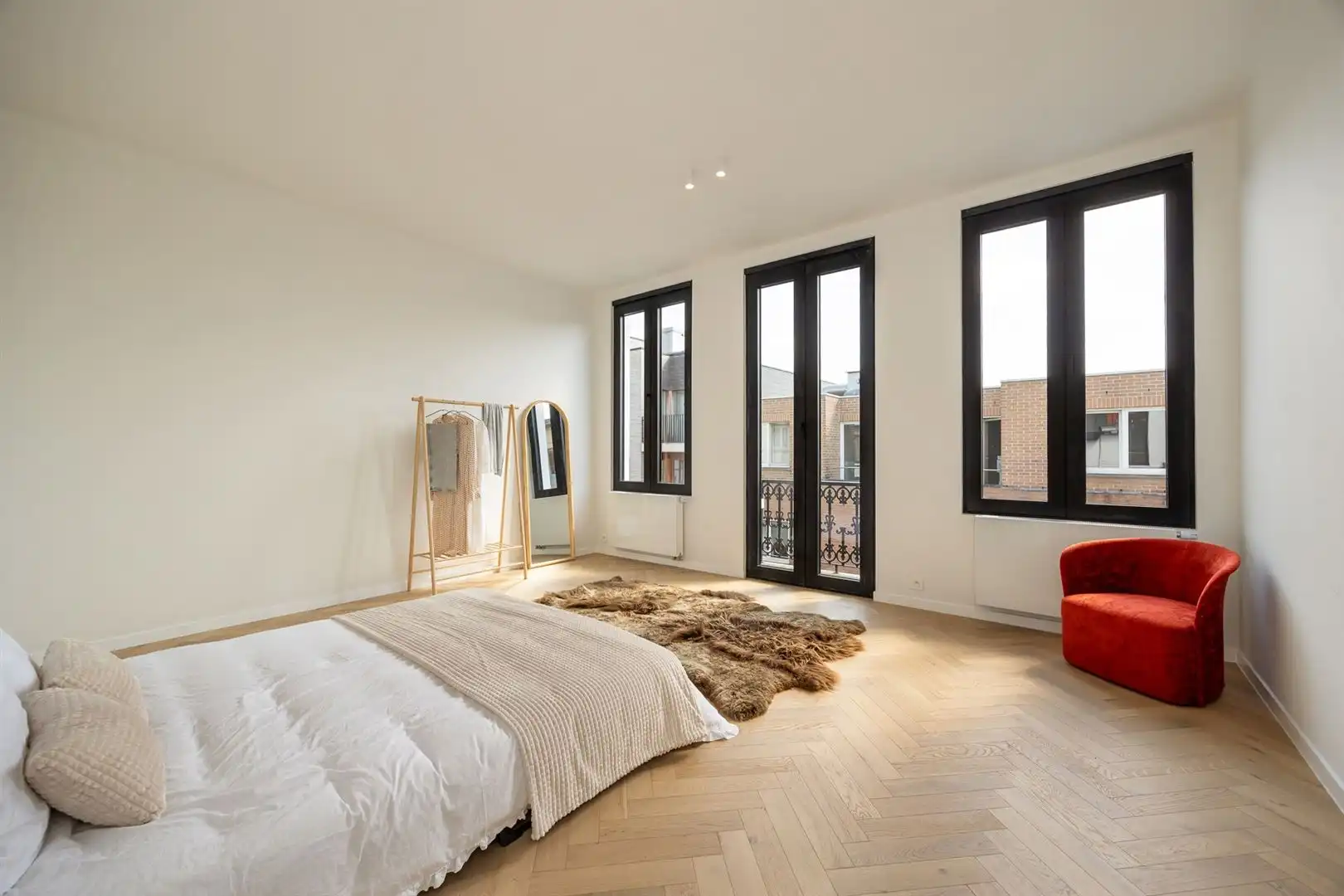 Luxueuze gerenoveerde herenwoning op toplocatie foto 20