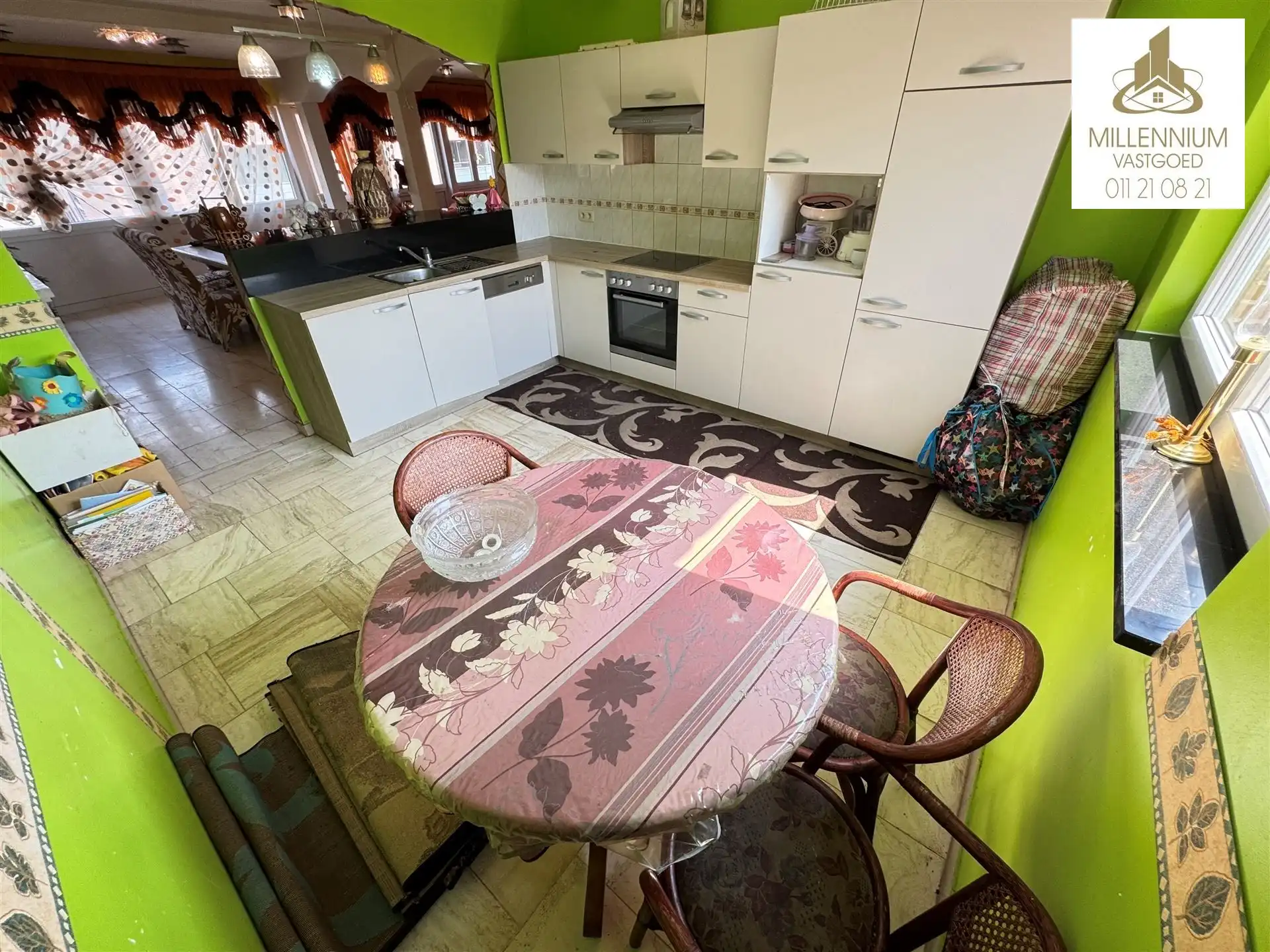 Handelsgelijkvloer Ruime 4-Slpkwoning in hartje Diepenbeek foto 30