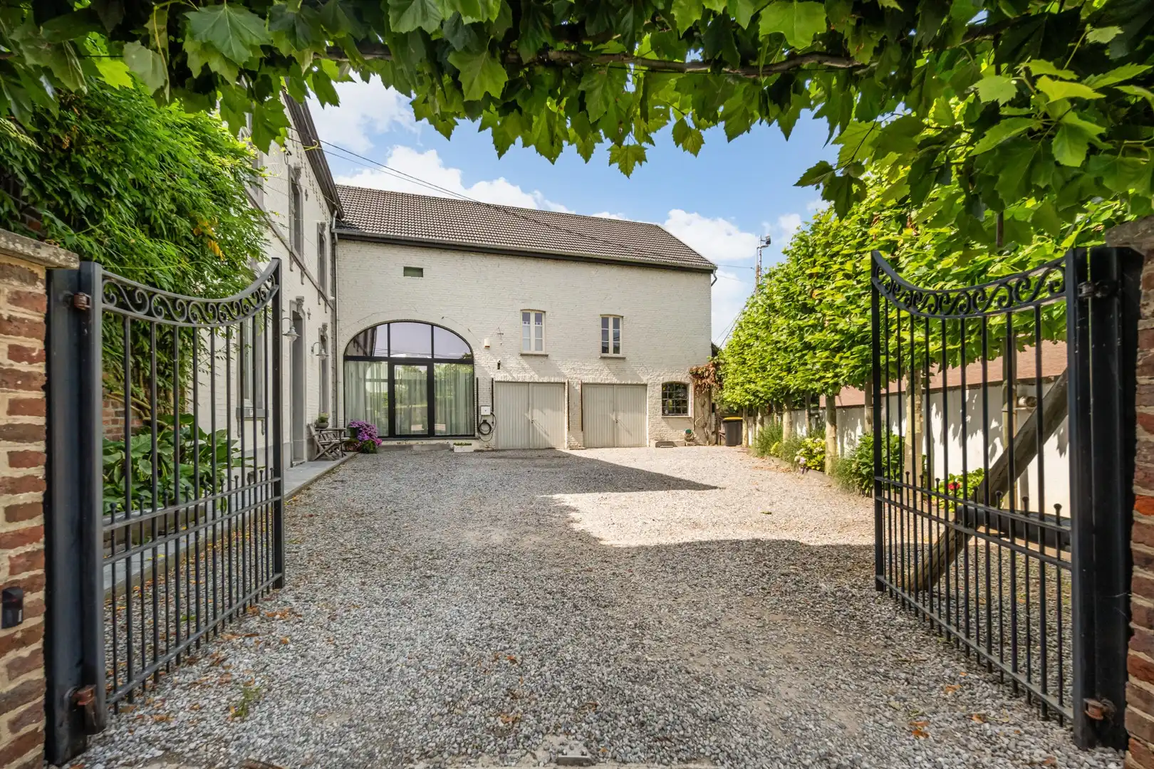 Karaktervolle gerenoveerde hoeve met 576 m² woonoppervlakte op 28a 02ca in Landen-Walshoutem. foto 50