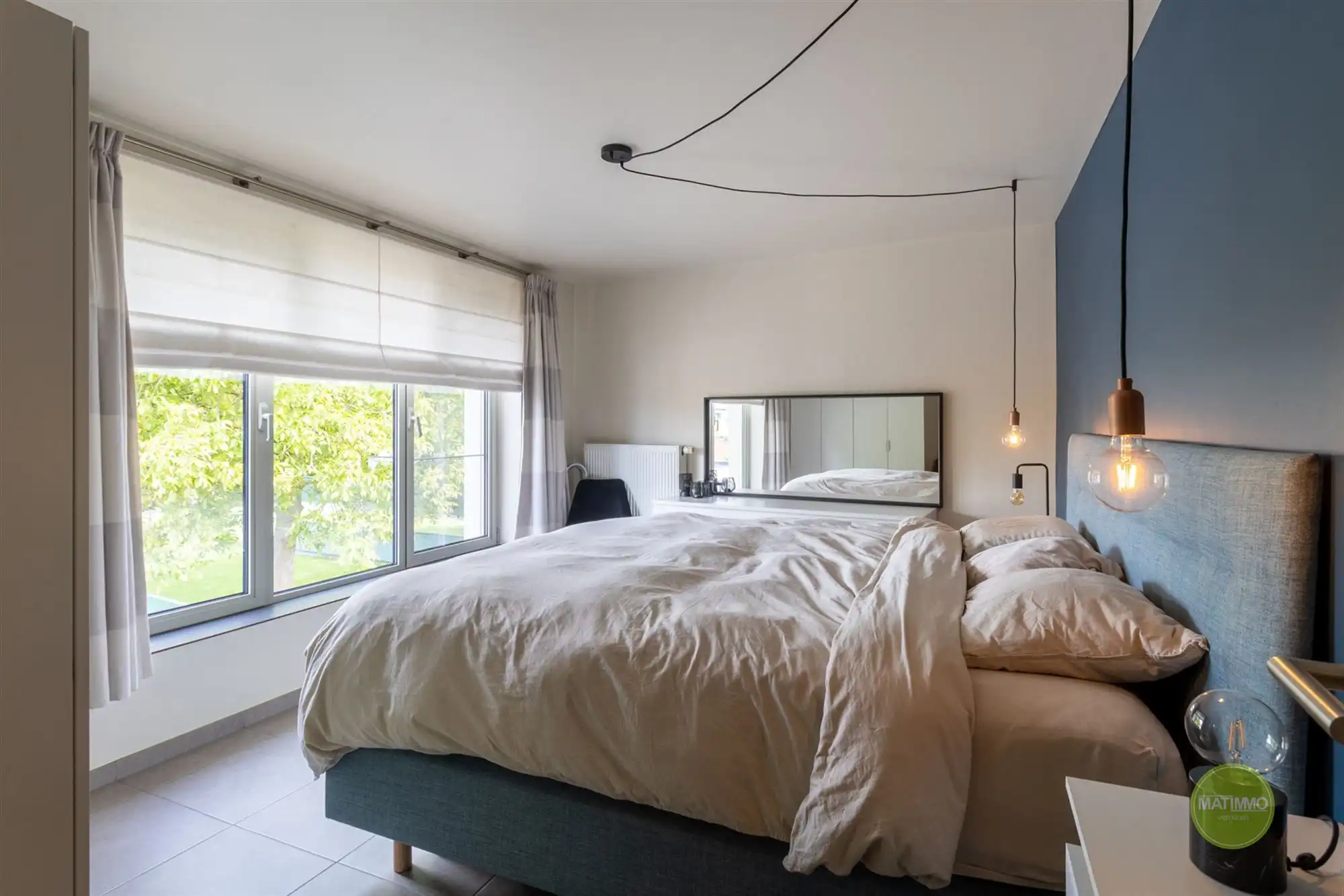 Instapklaar gerenoveerd appartement met ruim terras in Balen foto 12