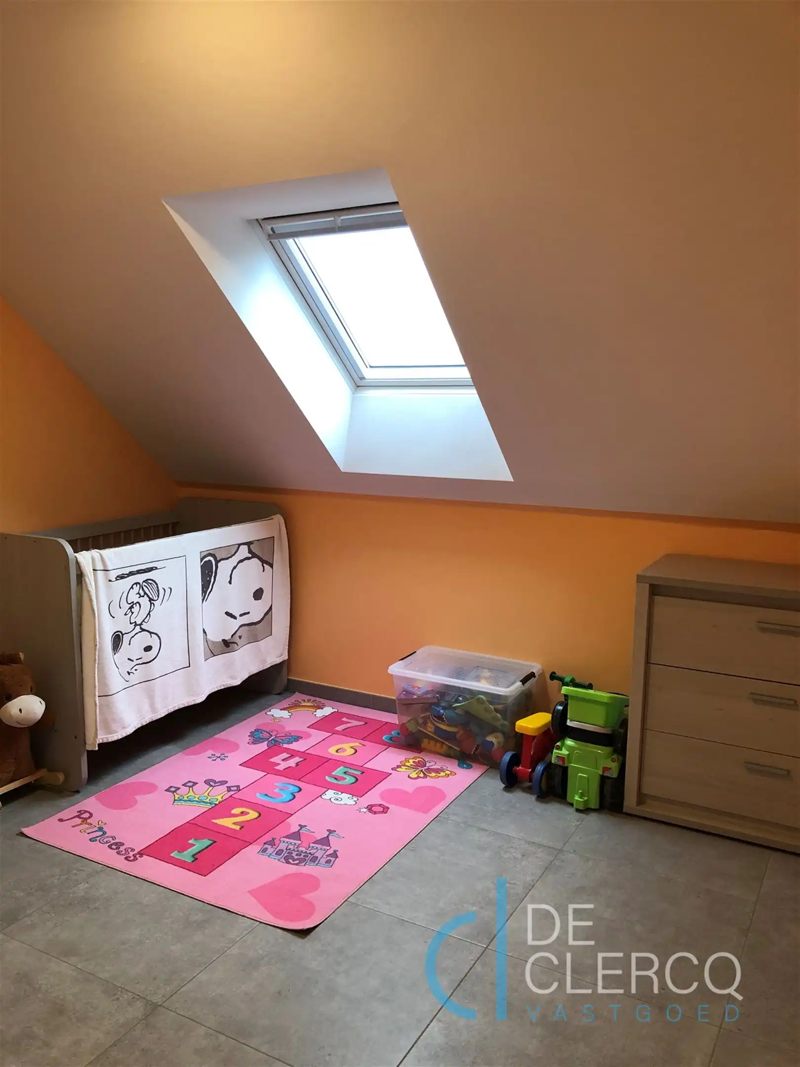 Ruime en hedendaagse halfopen bebouwing TE HUUR nabij het dorp van Lochristi! foto 13