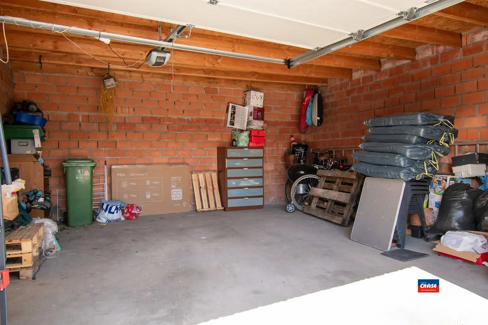 Ruime gezinswoning met 4 slpks, tuin en grote garage!  foto 21