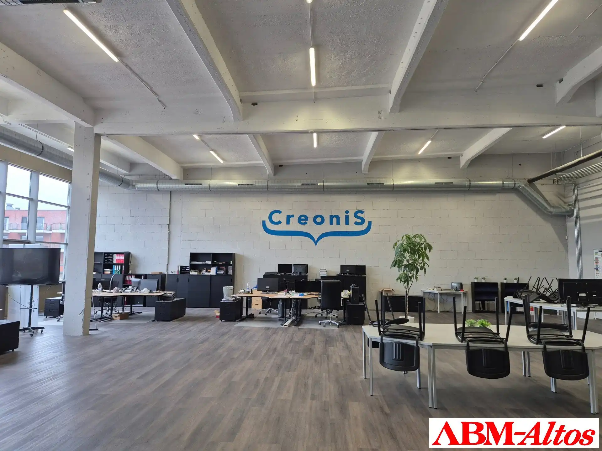 Te koop via aandelen te Herent: Goed gelegen exclusieve kantoorruimte foto 8