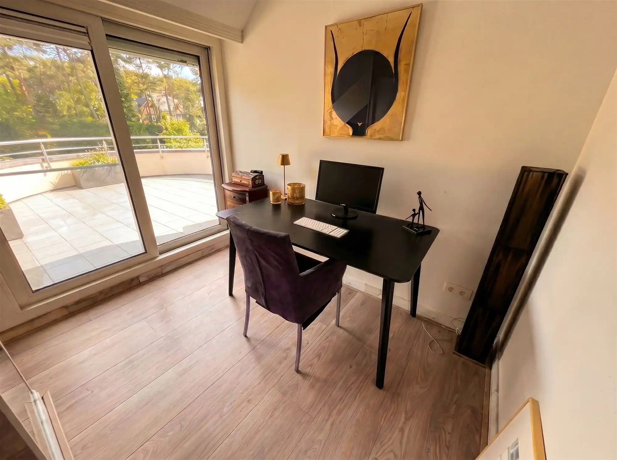 Statig landgoed met binnenzwembad op toplocatie foto 58