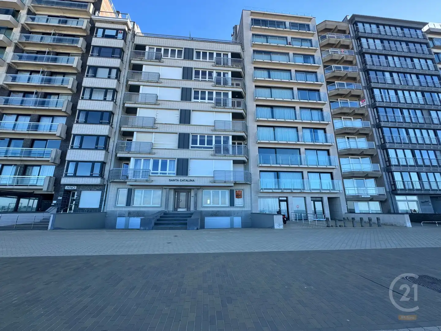 Gelijkvloers appartement met 3 slaapkamers op de Zeedijk in Middelkerke foto 2