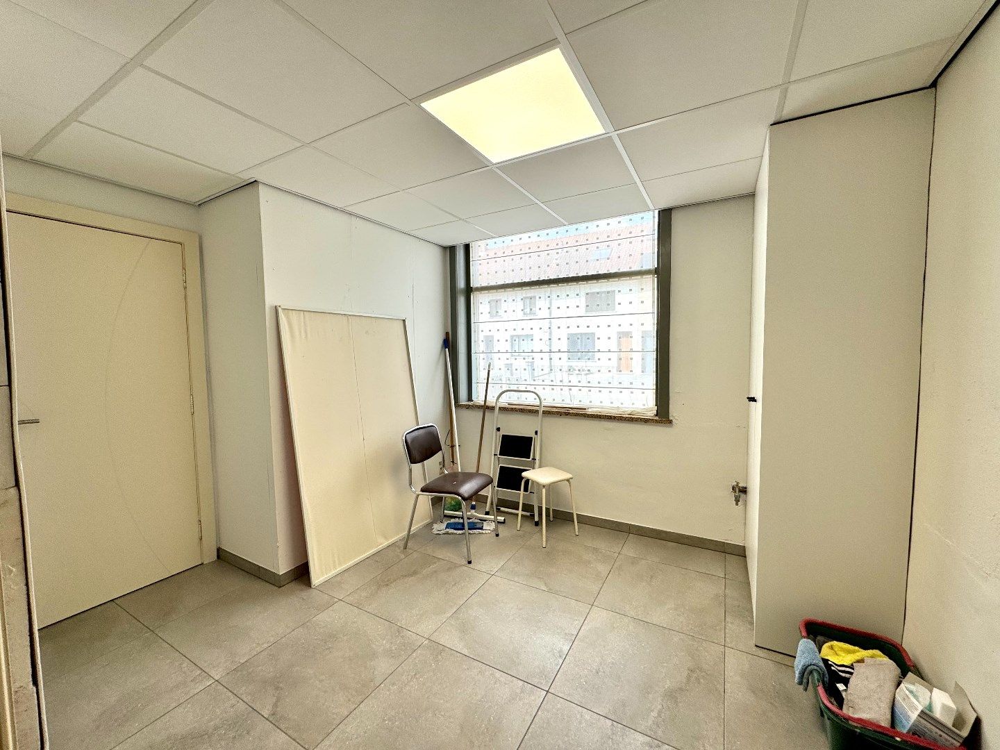 INSTAPKLARE WONING MET 3 SLPKS, TUIN EN OPRIT foto 16