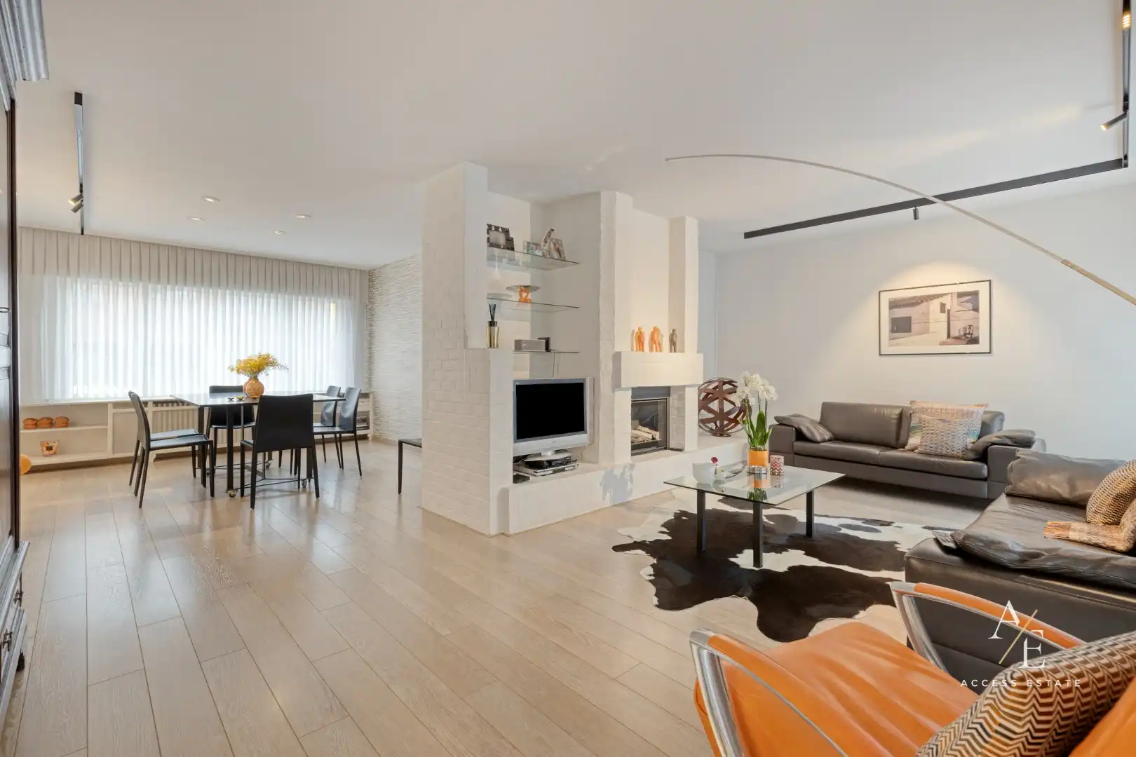 Ruime gezinswoning (327m²) met zonnige, rustige tuin zonder inkijk in Beveren-Leie foto 5