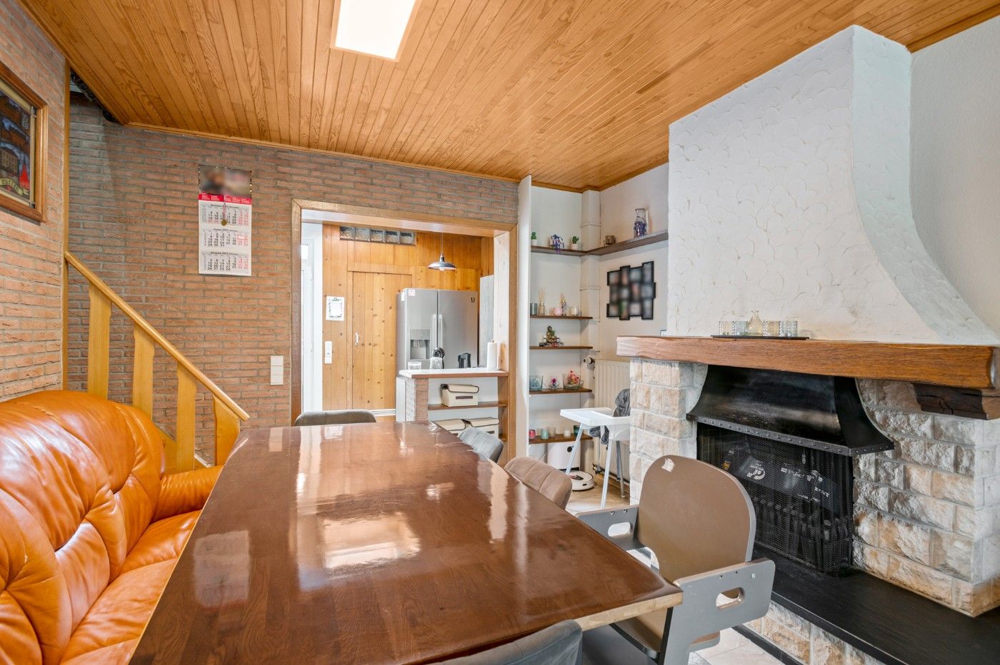 Knusse, centraal gelegen woning met 2 slpk. en garage foto 3