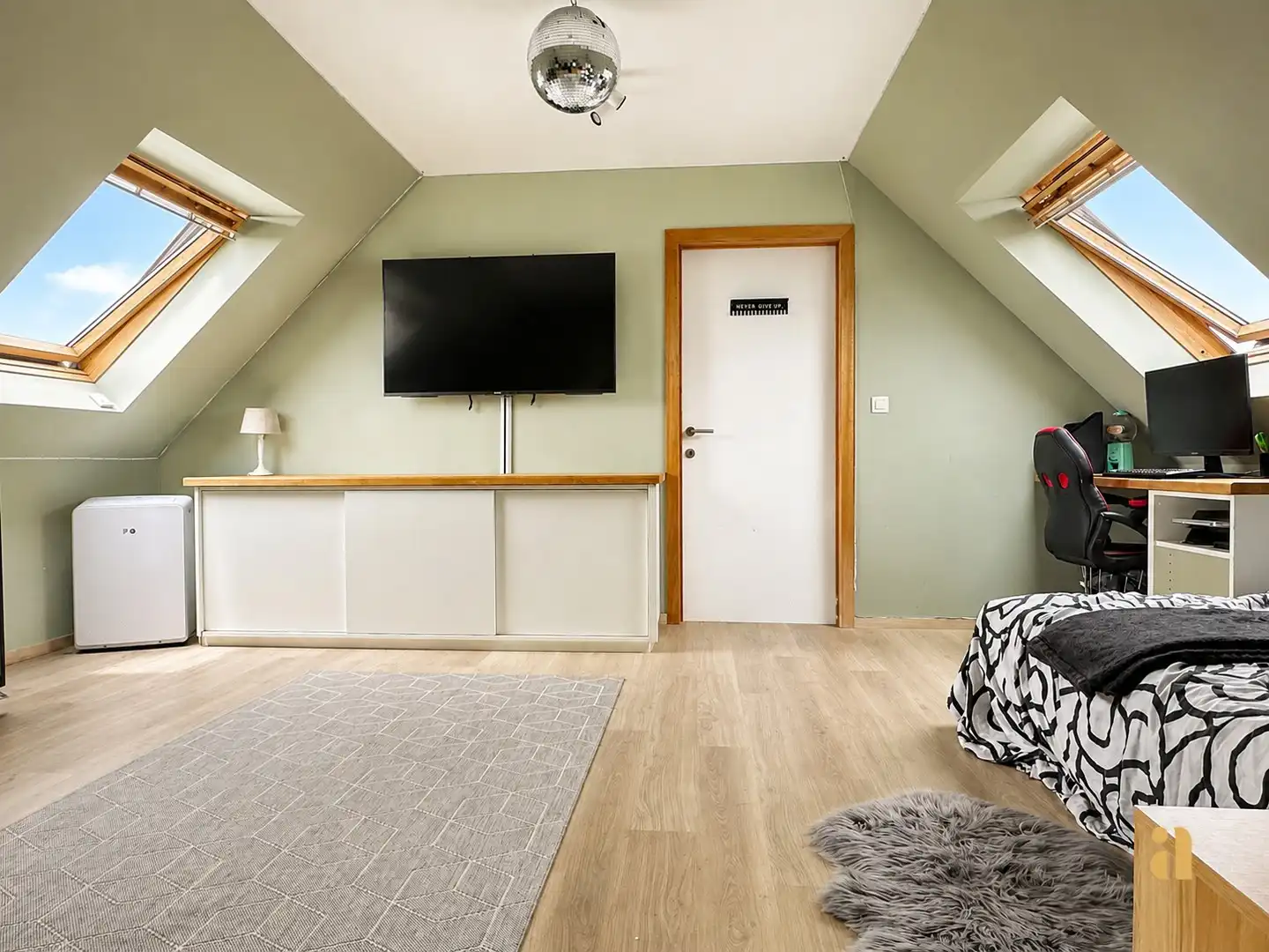 Recente woning, met ruimte voor de perfecte apero foto 24