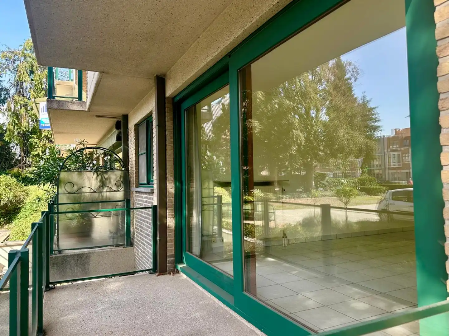 Ruim appartement in het centrum van Sint-Andries foto 4