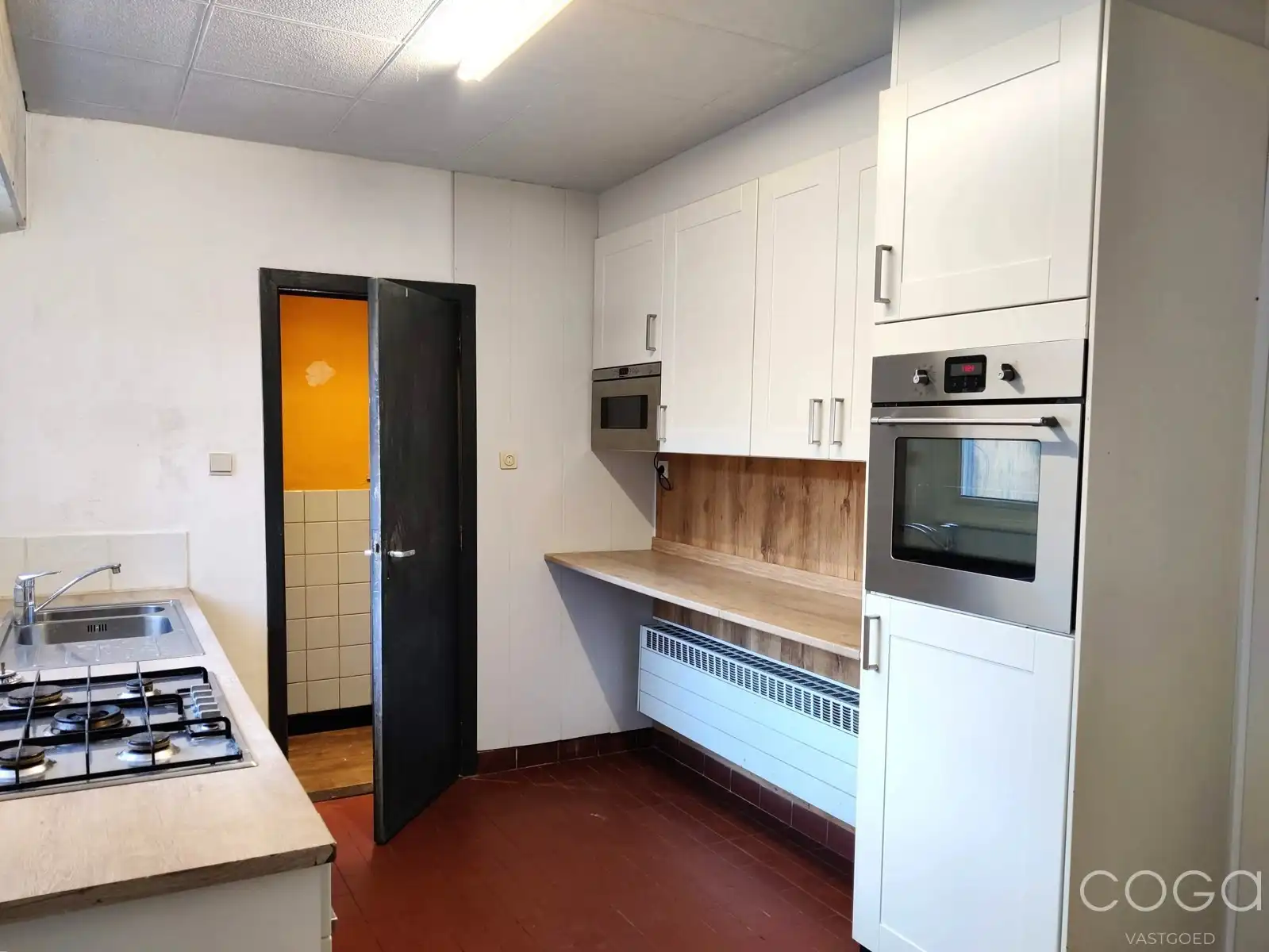 Charmante woning met magazijn  foto 8