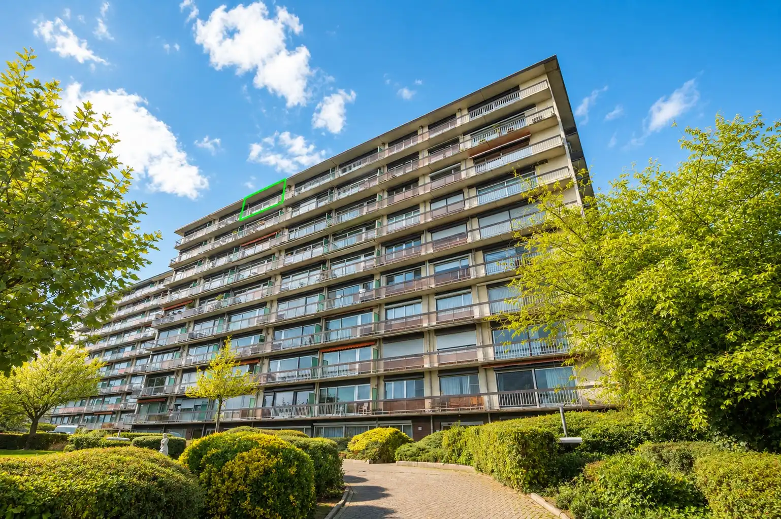Prachtig appartement met panoramisch zicht foto 14