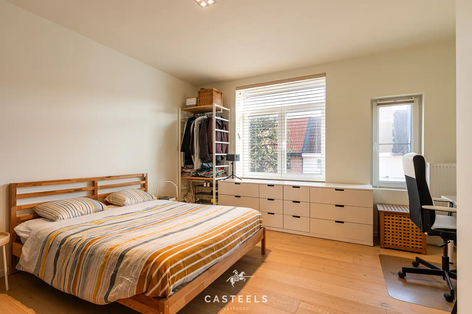 Instapklare gezinswoning met droomtuin en 3 slaapkamers foto 9