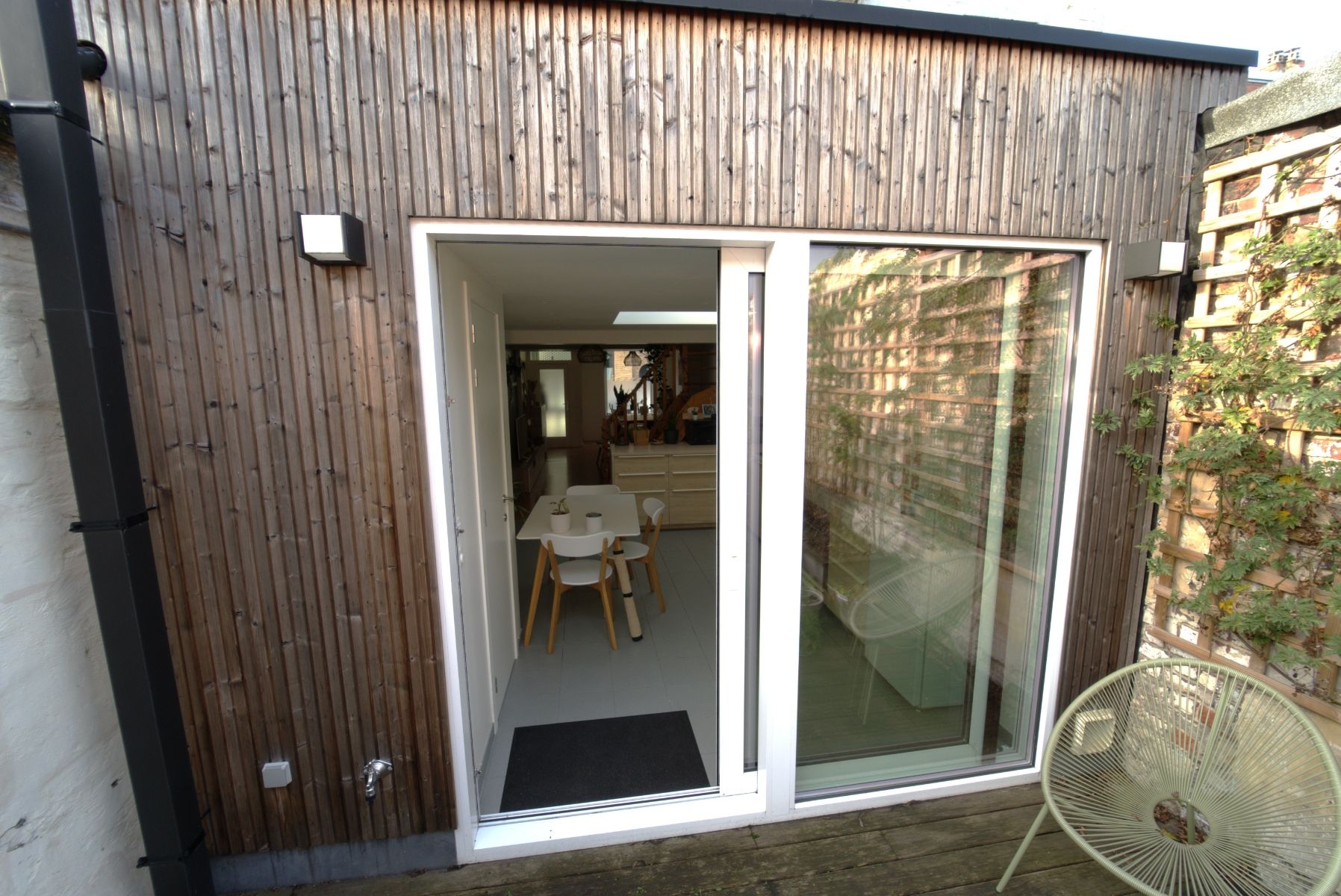 Rijwoning met 3 slaapkamers nabij centrum foto 13