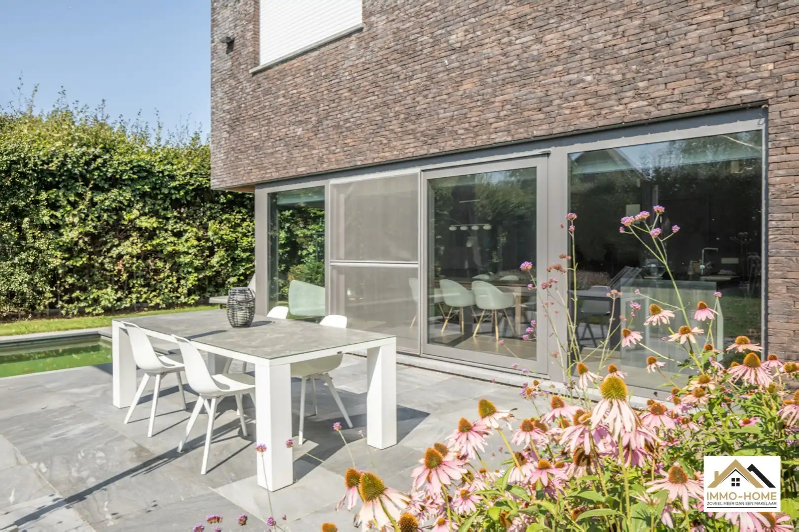 Knappe recente vrijstaande woning in centrum Lochristi!  foto 6