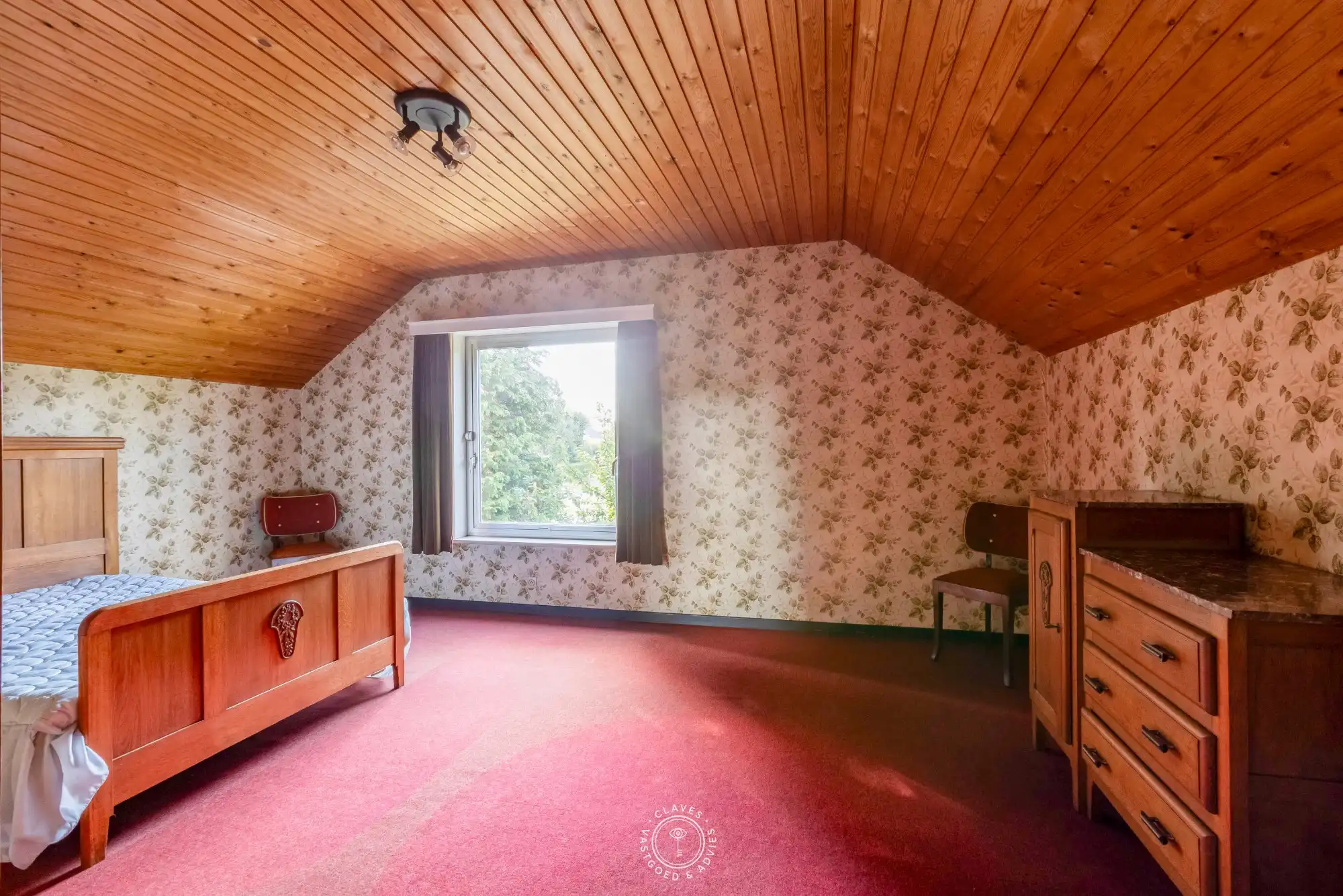 Woning met renovatiepotentieel op gunstige locatie foto 19