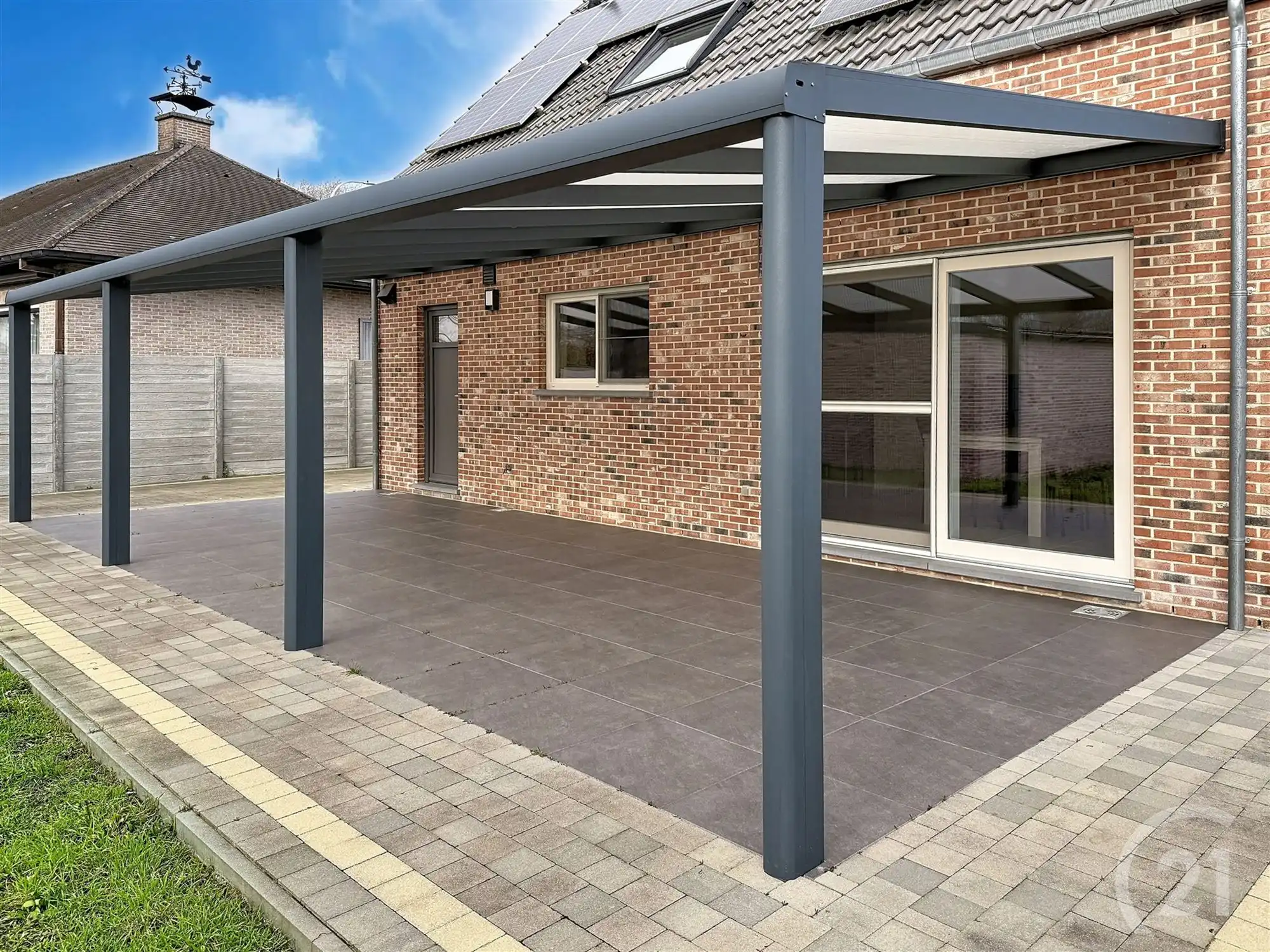 Aangename recente woning met 3 slaapkamers! foto 30