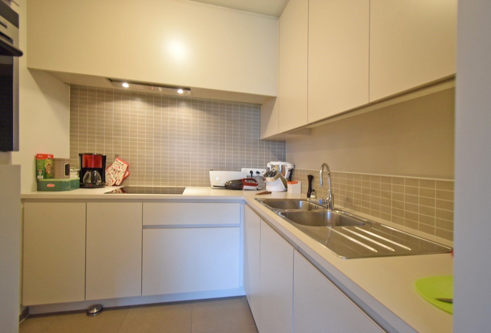 ZEER RESIDENTIEEL NIEUWBOUW APPARTEMENT foto 6