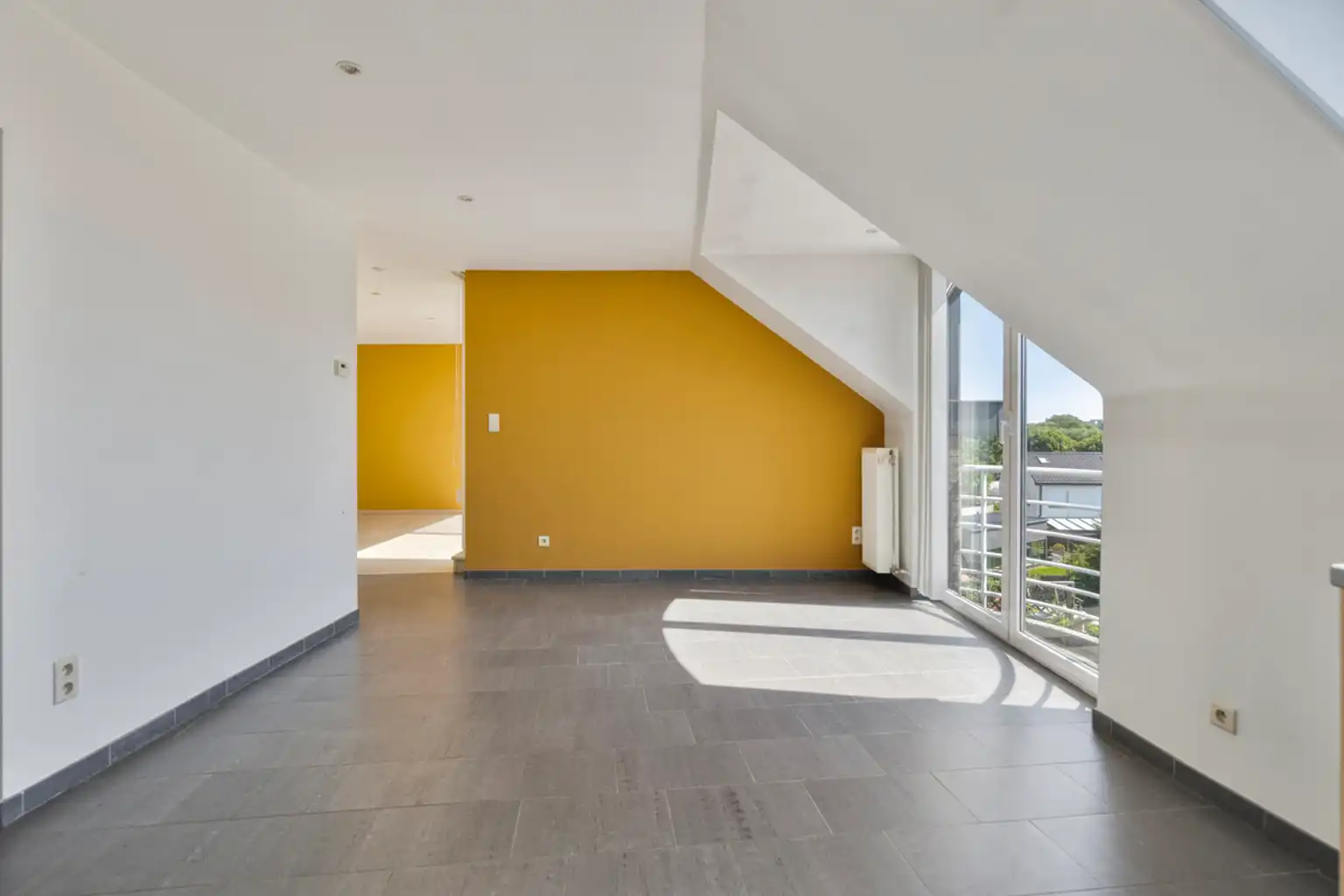 Prachtig penthouse gelegen in een rustige omgeving foto 4